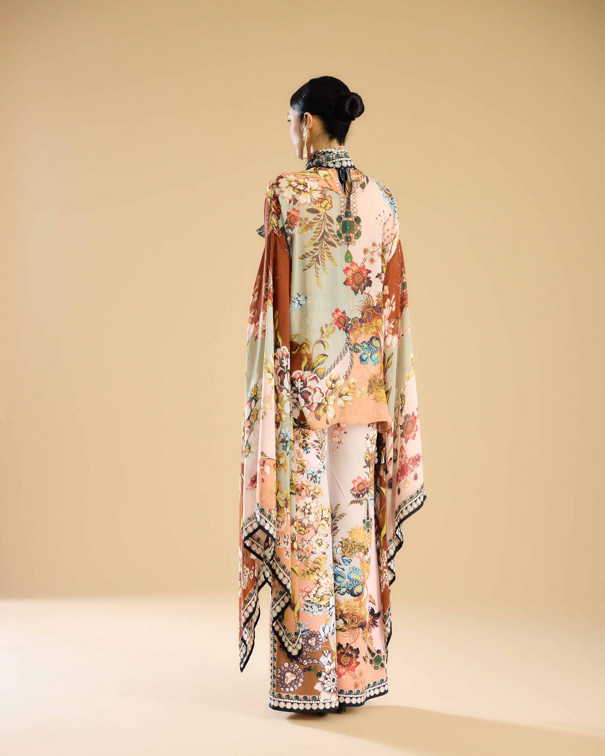 Nizam : Gabriella - Ivory/Peach
