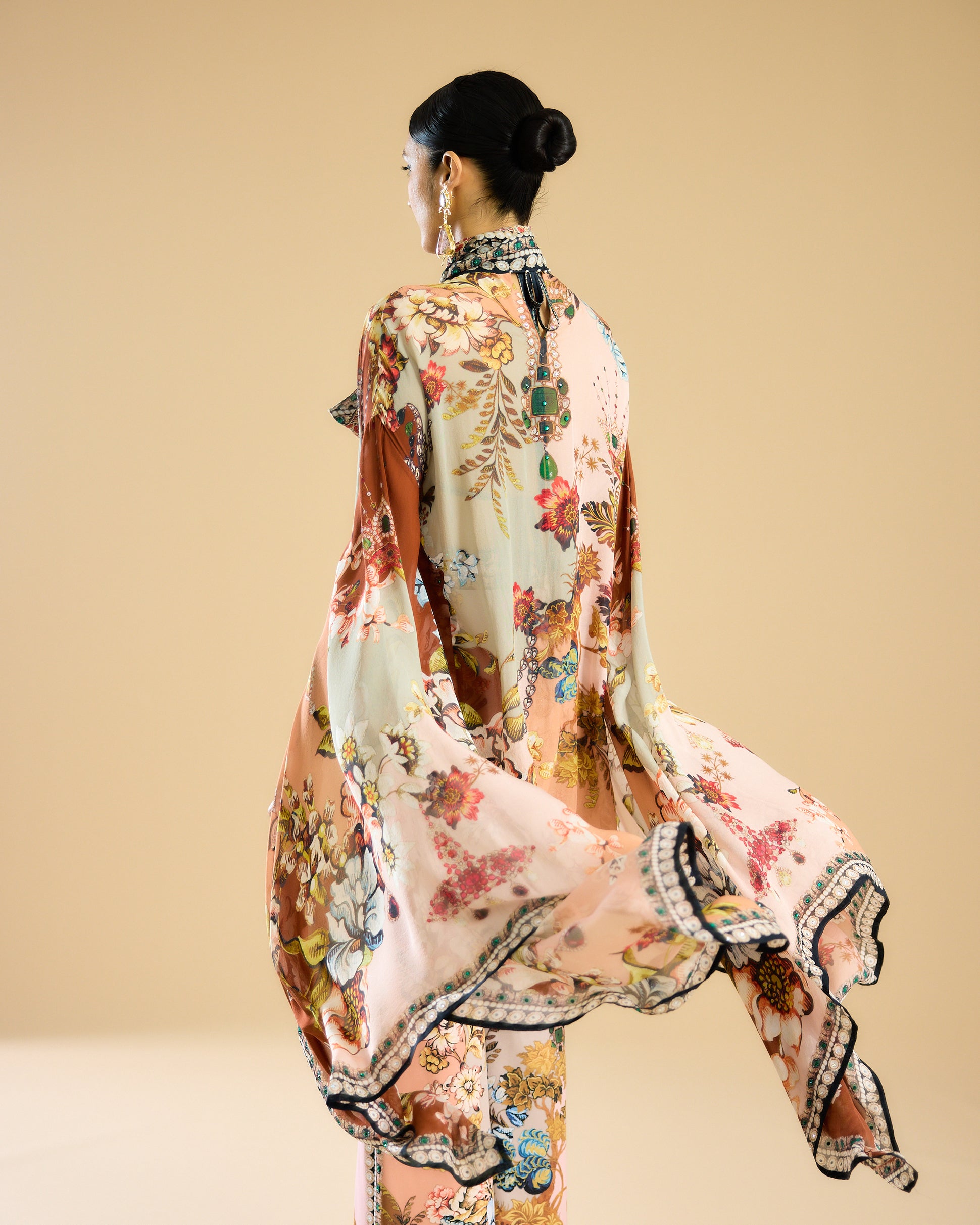 Nizam : Gabriella - Ivory/Peach
