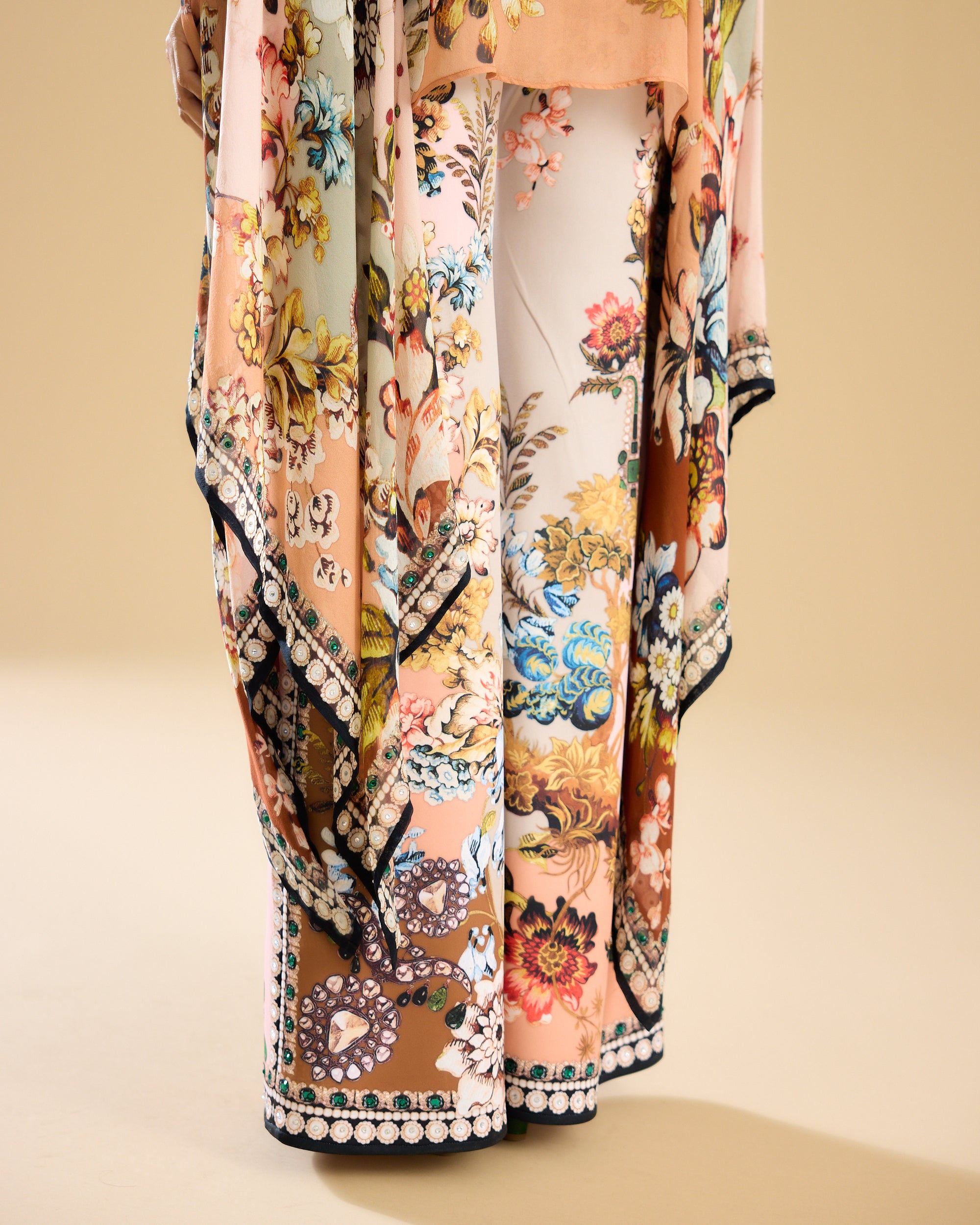 Nizam : Gabriella - Ivory/Peach