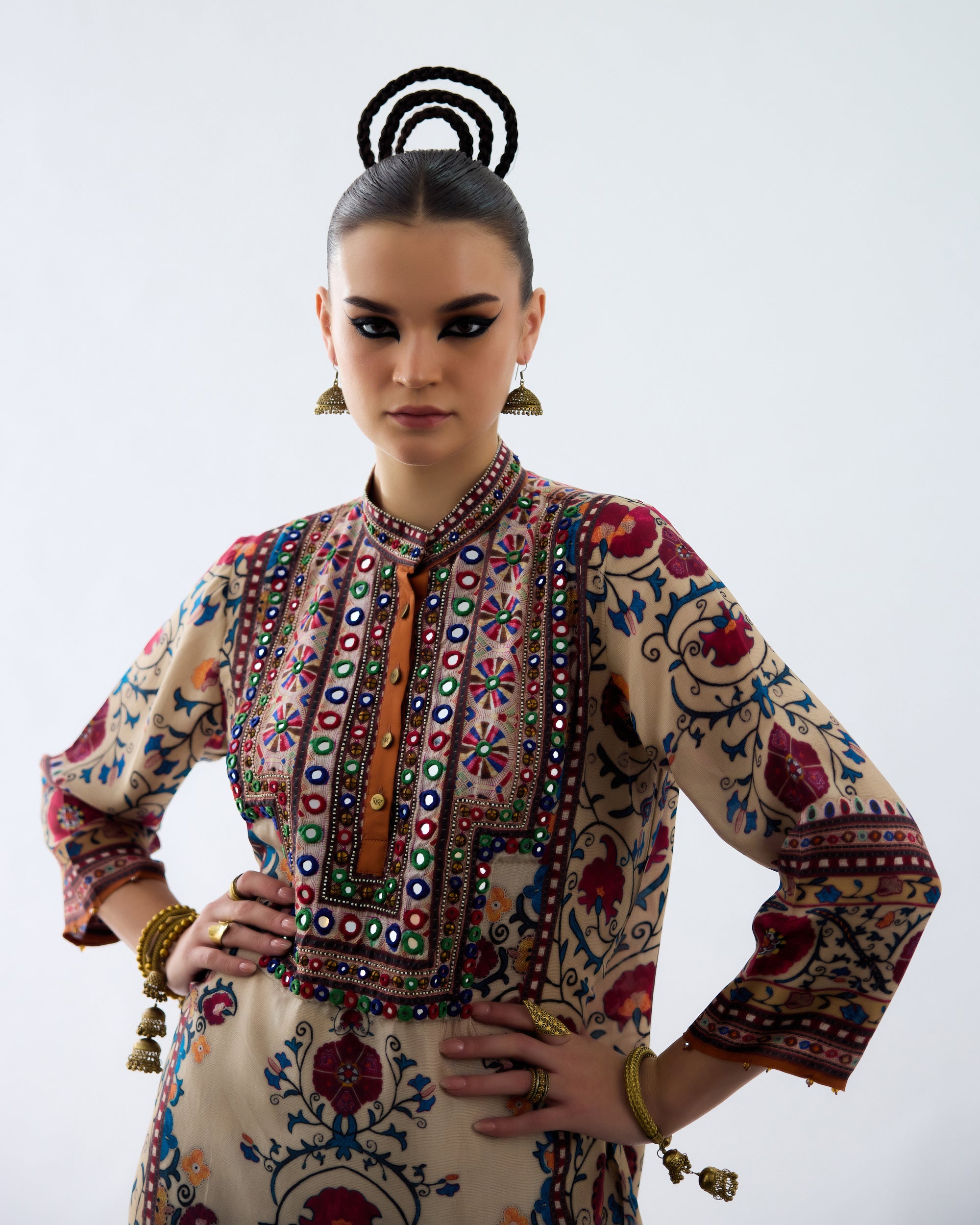 Bukhara : Baaka/Gloria - Taupe
