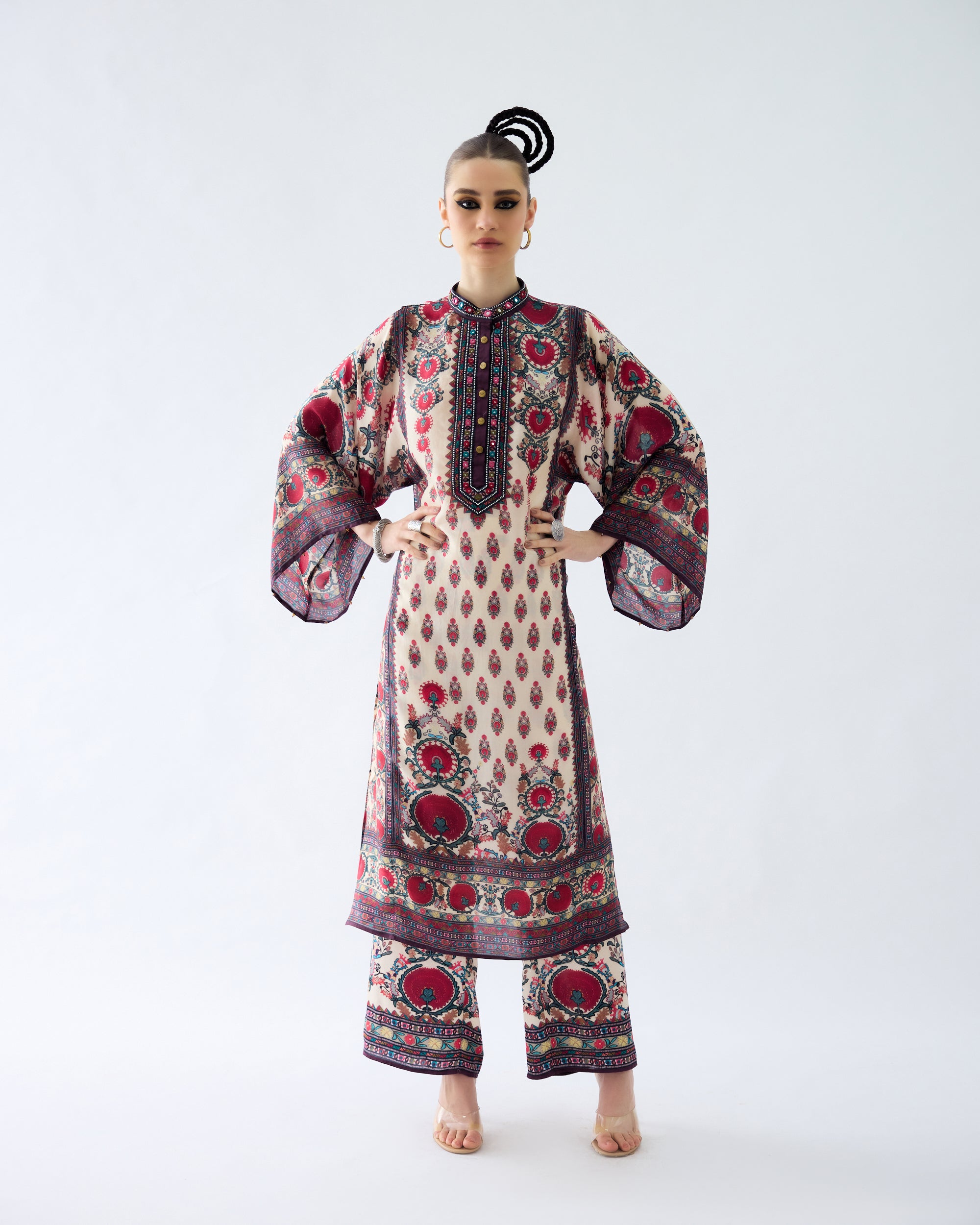 Bukhara : Gayatri - Maroon