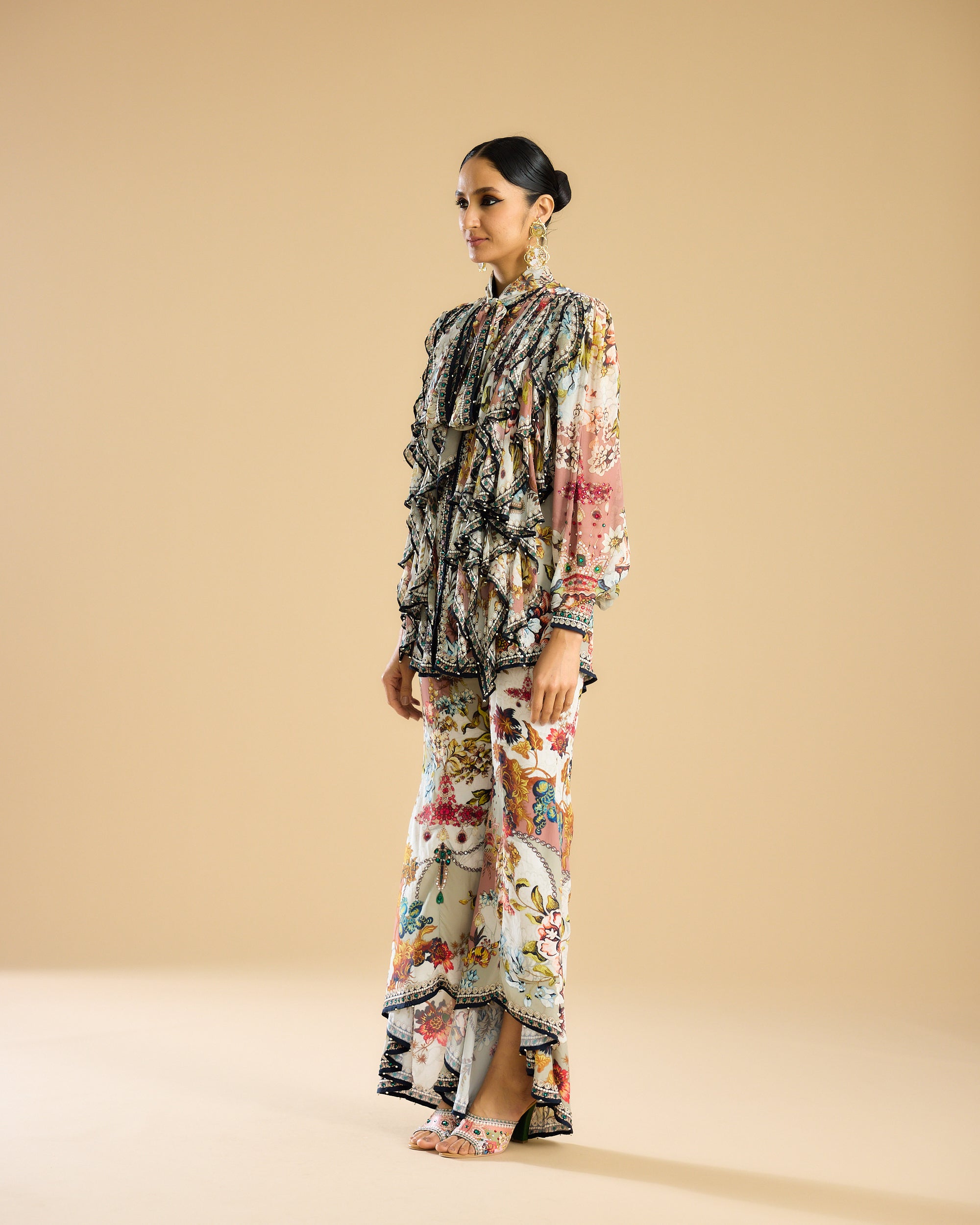 Nizam : Franchesca - Ivory/Peach