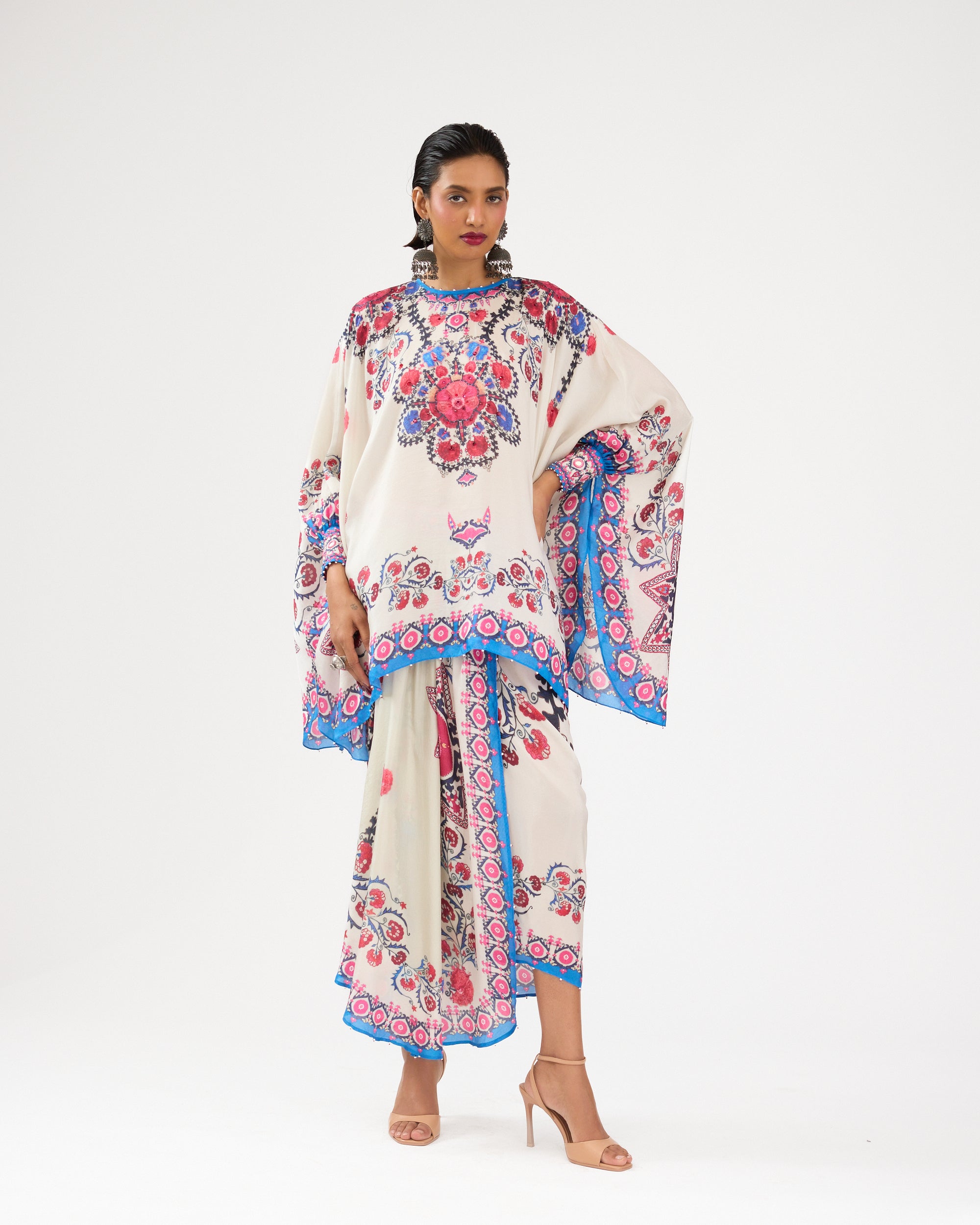 A Bukhara Summer : Colette - Ivory/Blue