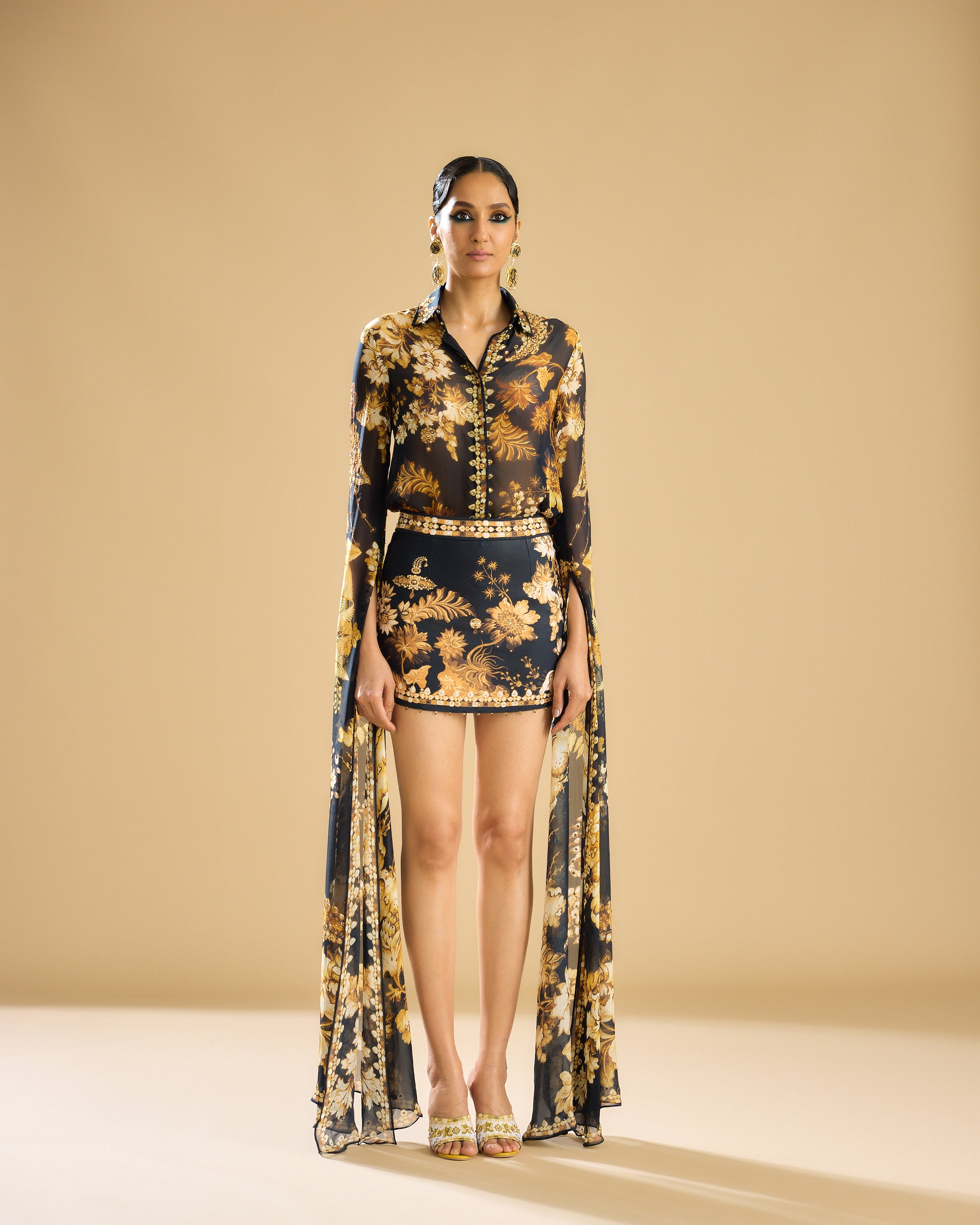 Nizam : Maaya - Black/Gold