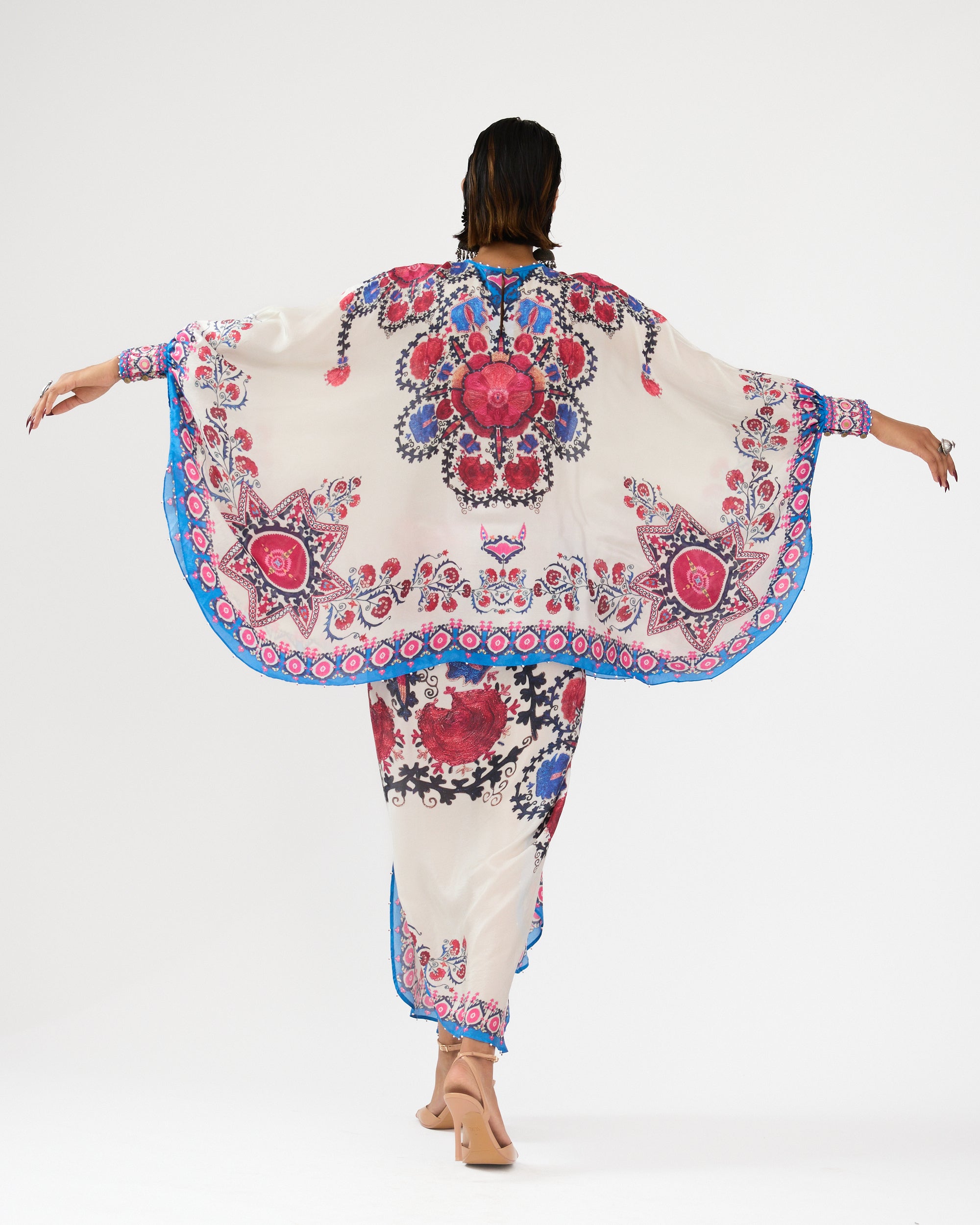 A Bukhara Summer : Colette - Ivory/Blue