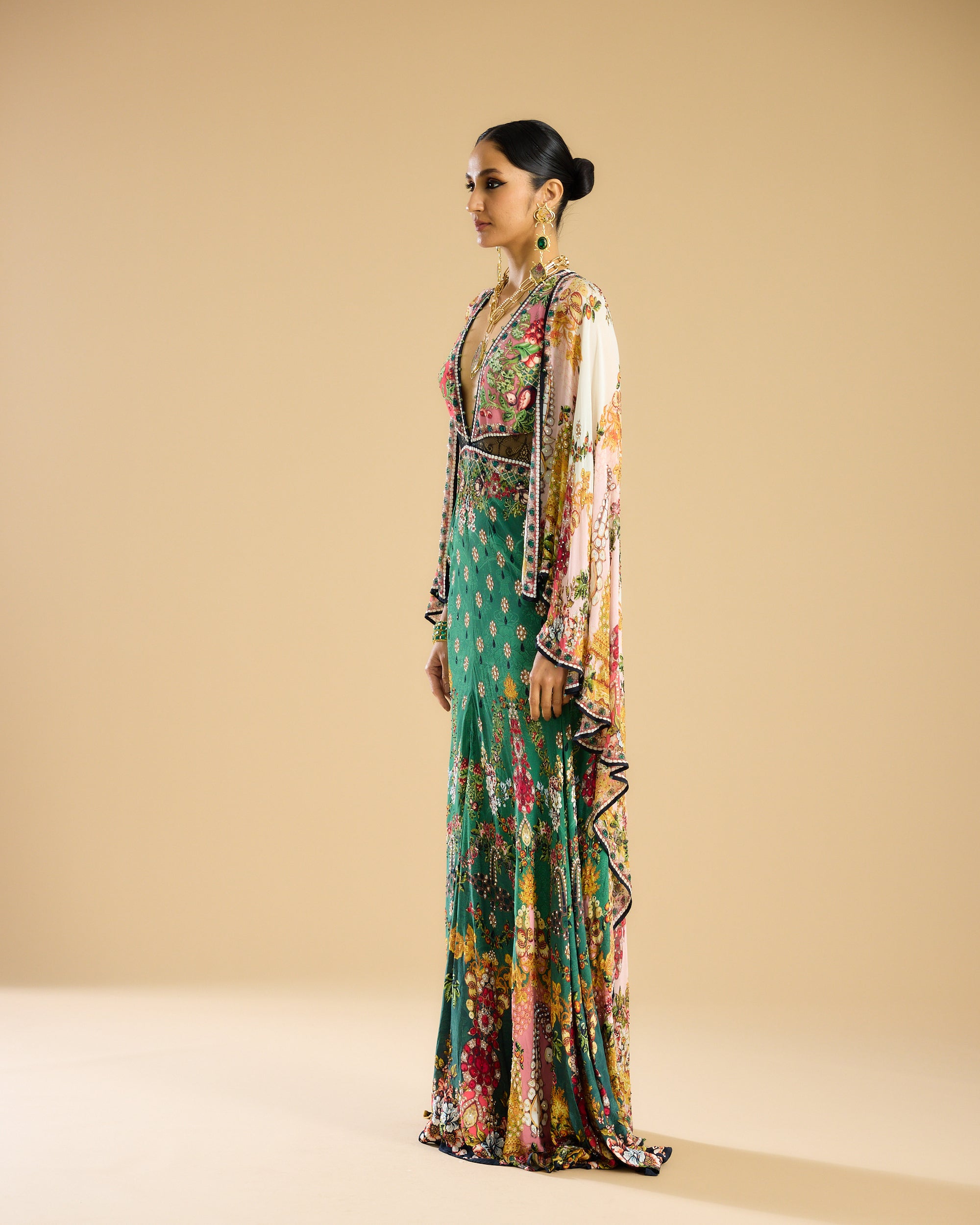 Nizam : Camilla - Ivory/Peach