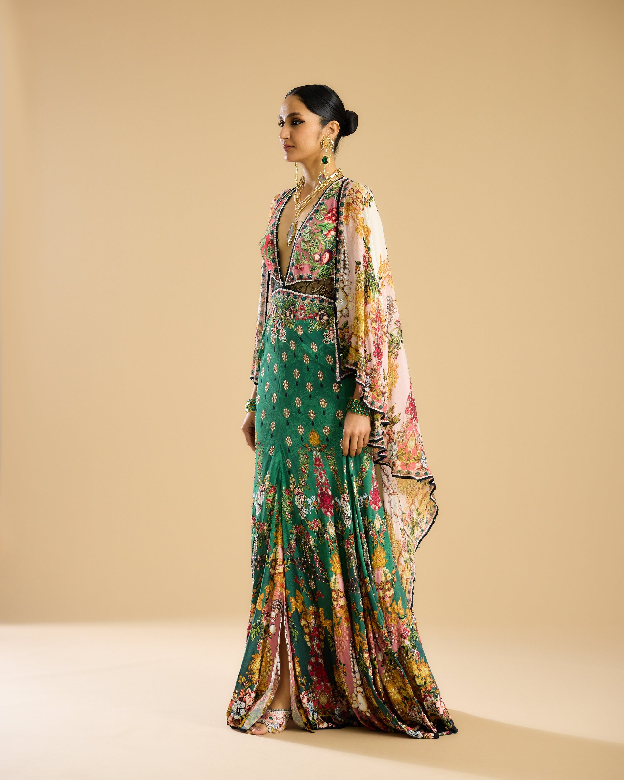 Nizam : Camilla - Ivory/Peach