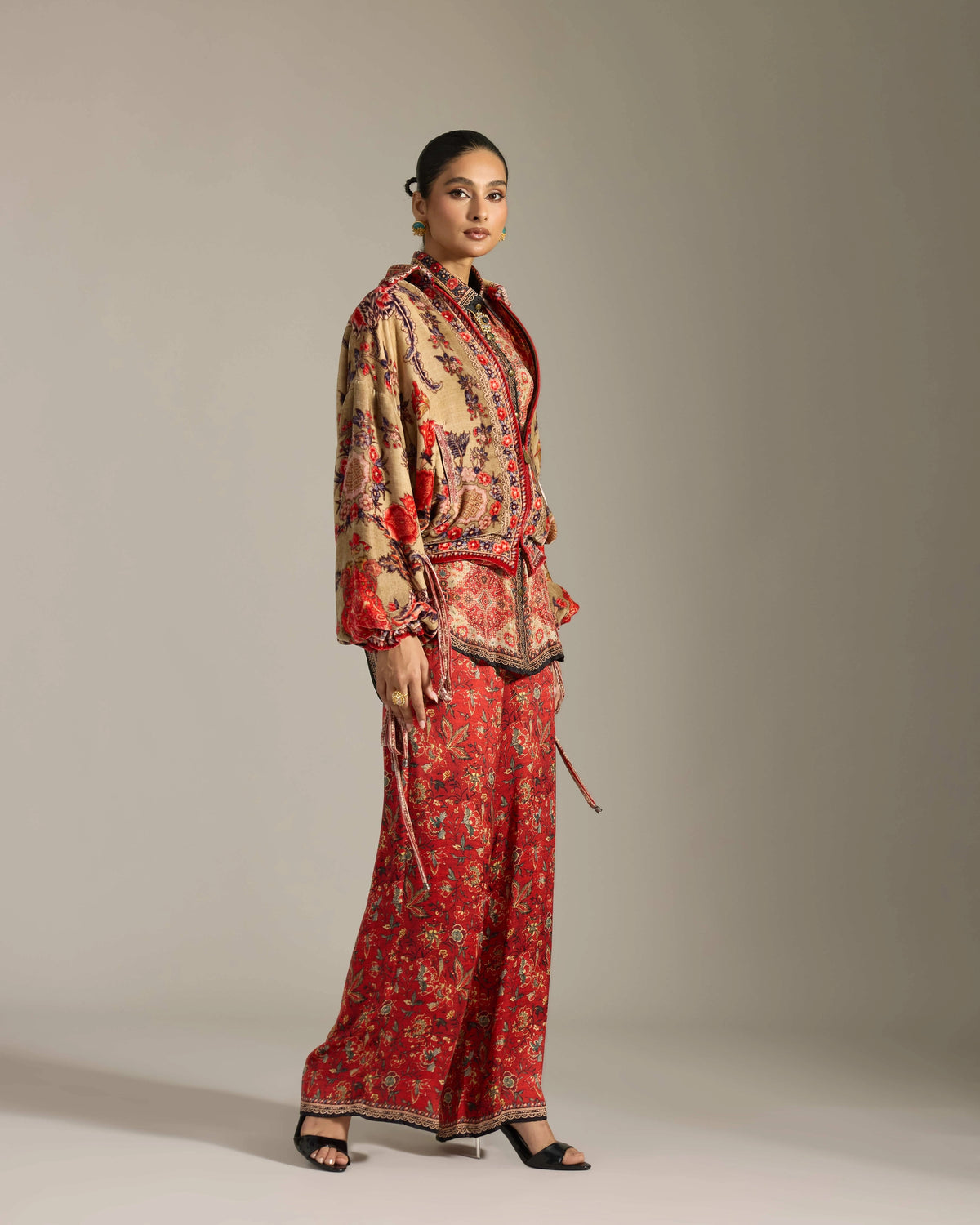 CHINTZ : Bomras / Kez