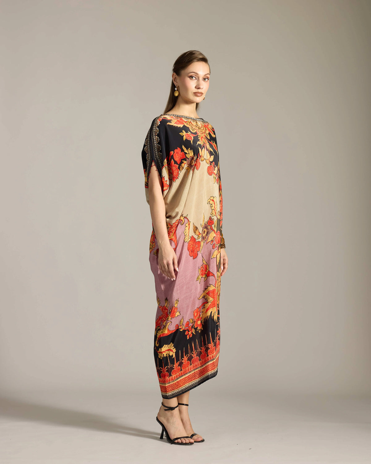 CHINTZ : Lajjo