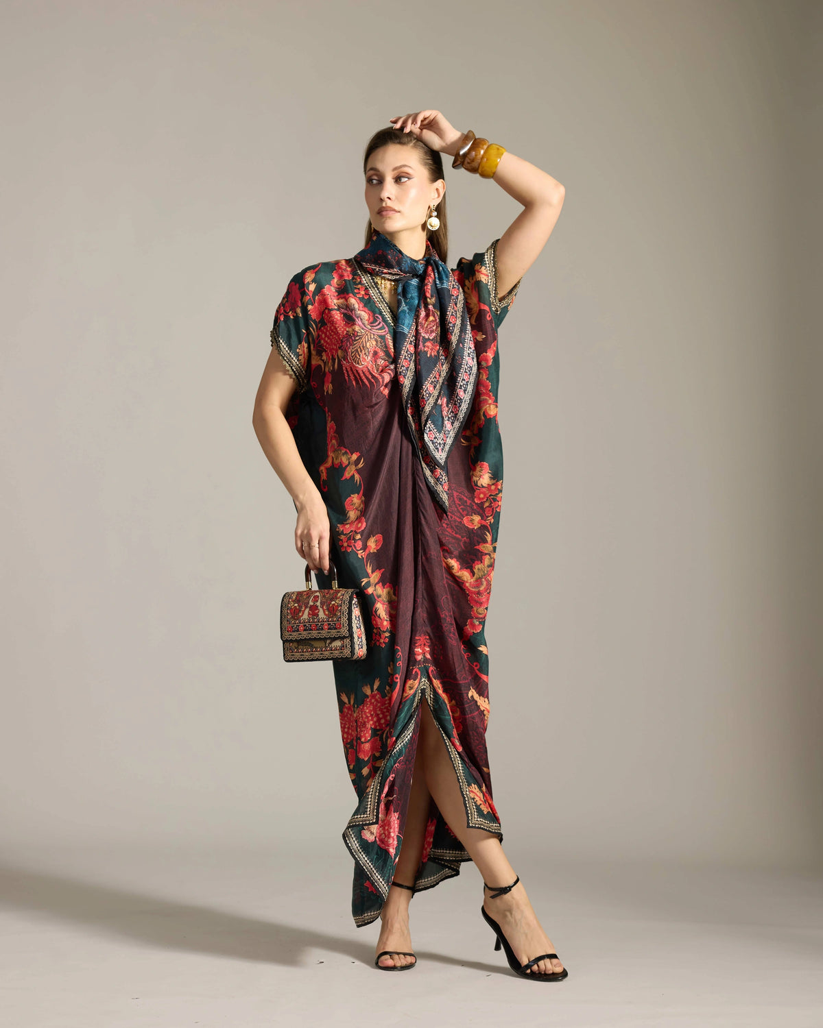CHINTZ : Safina