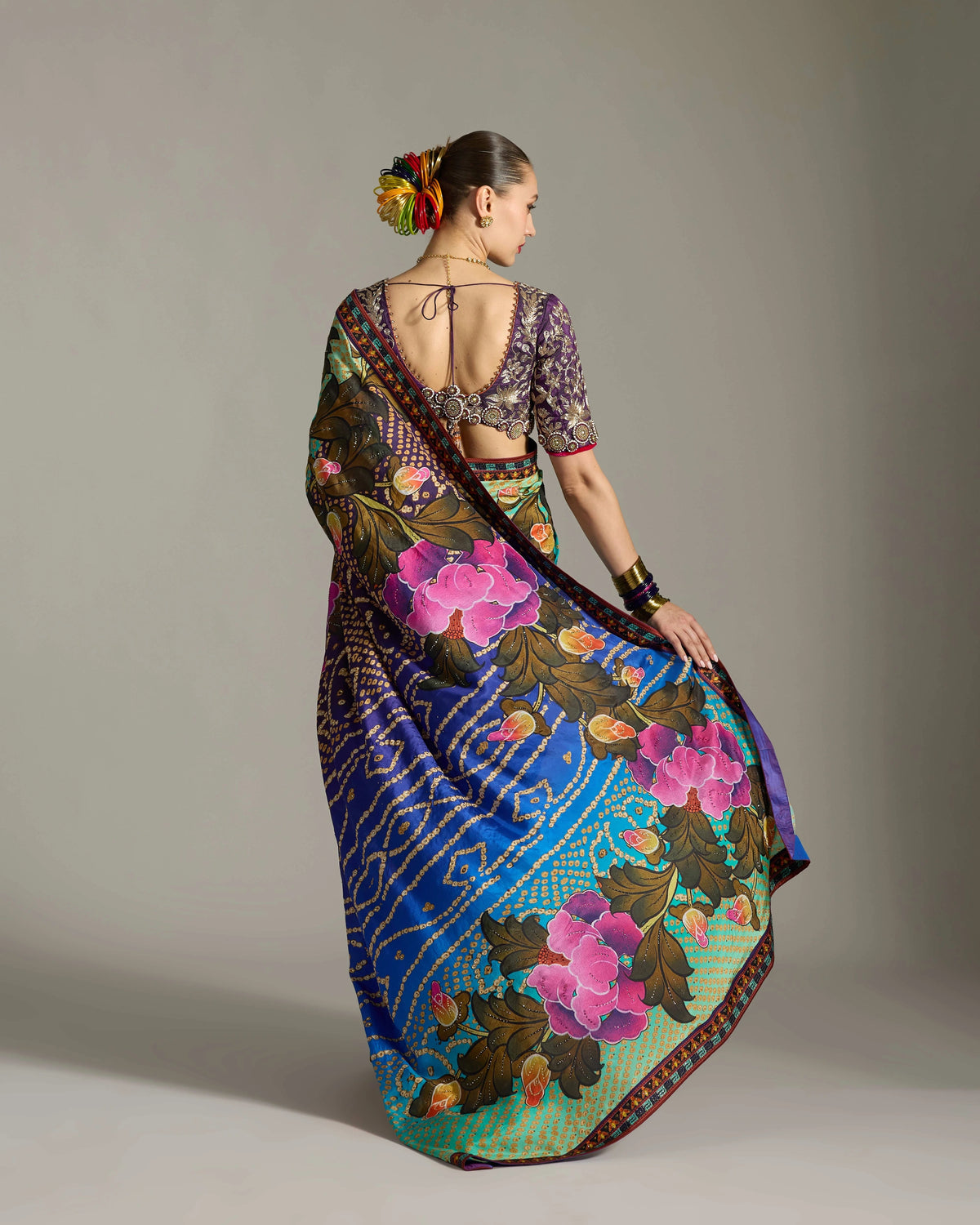 INDIES : Saari Set