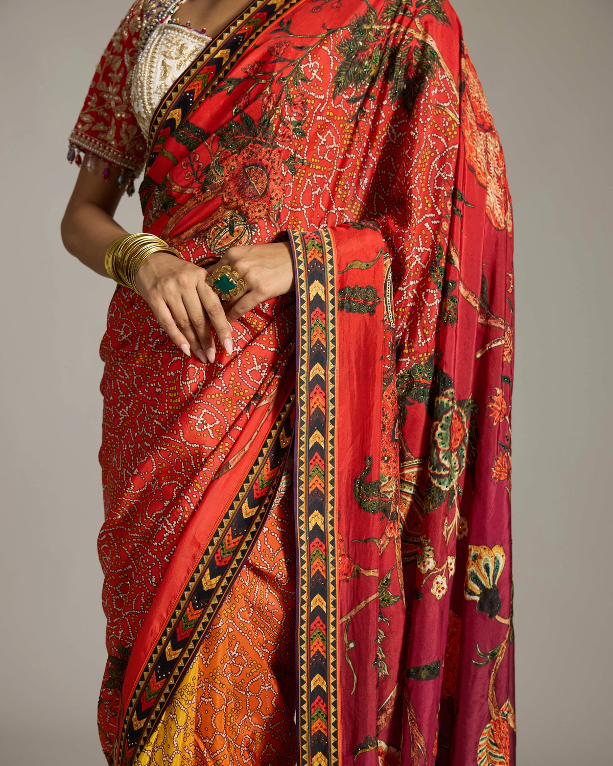 INDIES : Saari Set