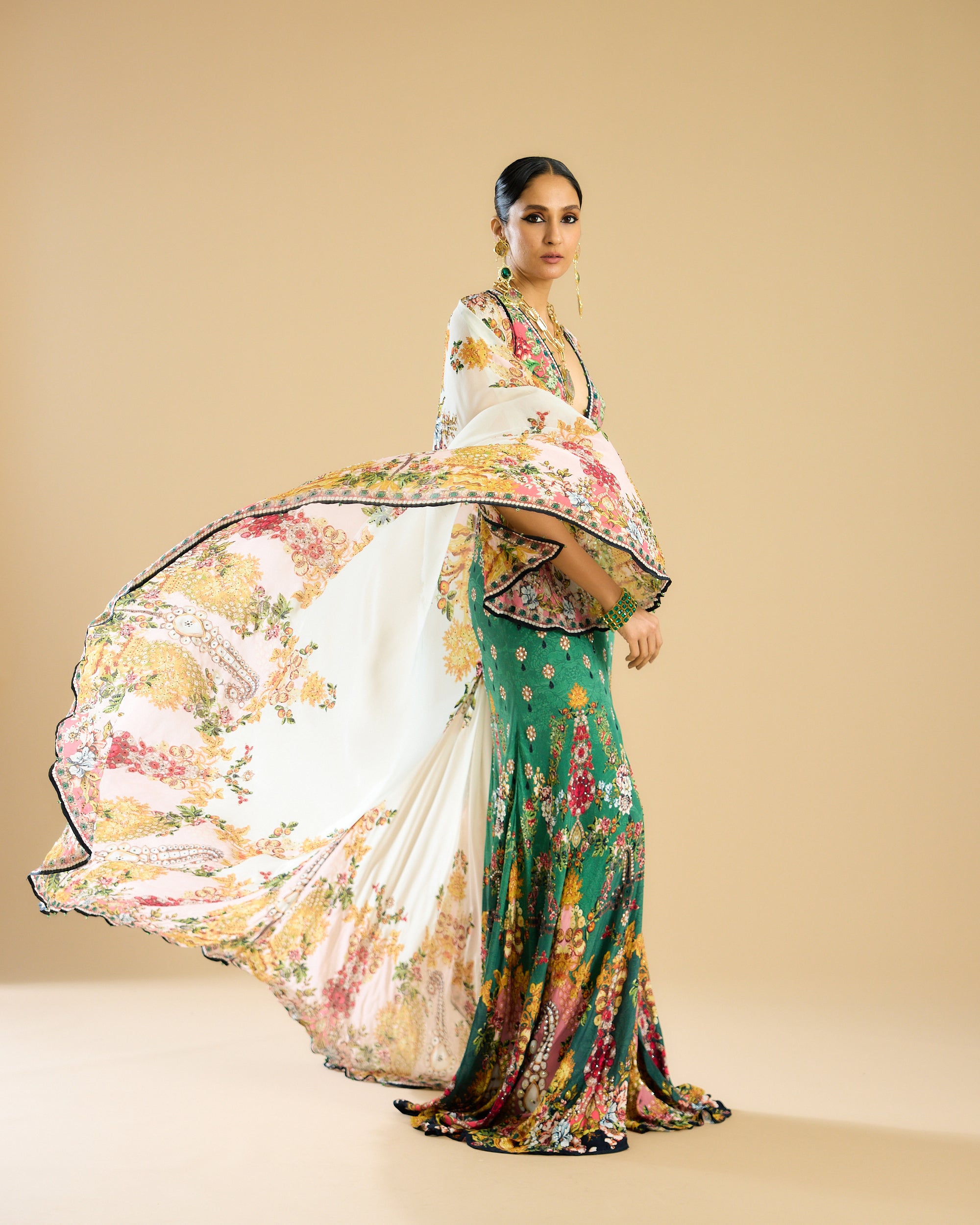Nizam : Camilla - Ivory/Peach