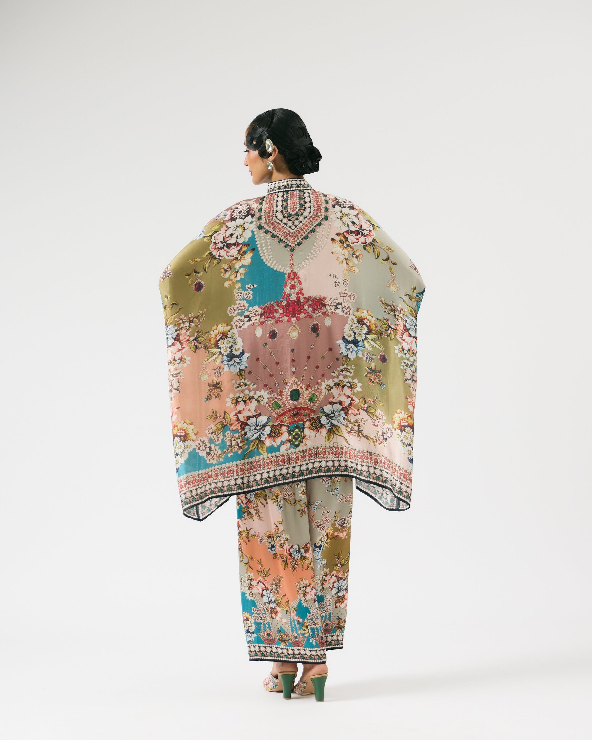 Nizam : Chanel 36" - Multi