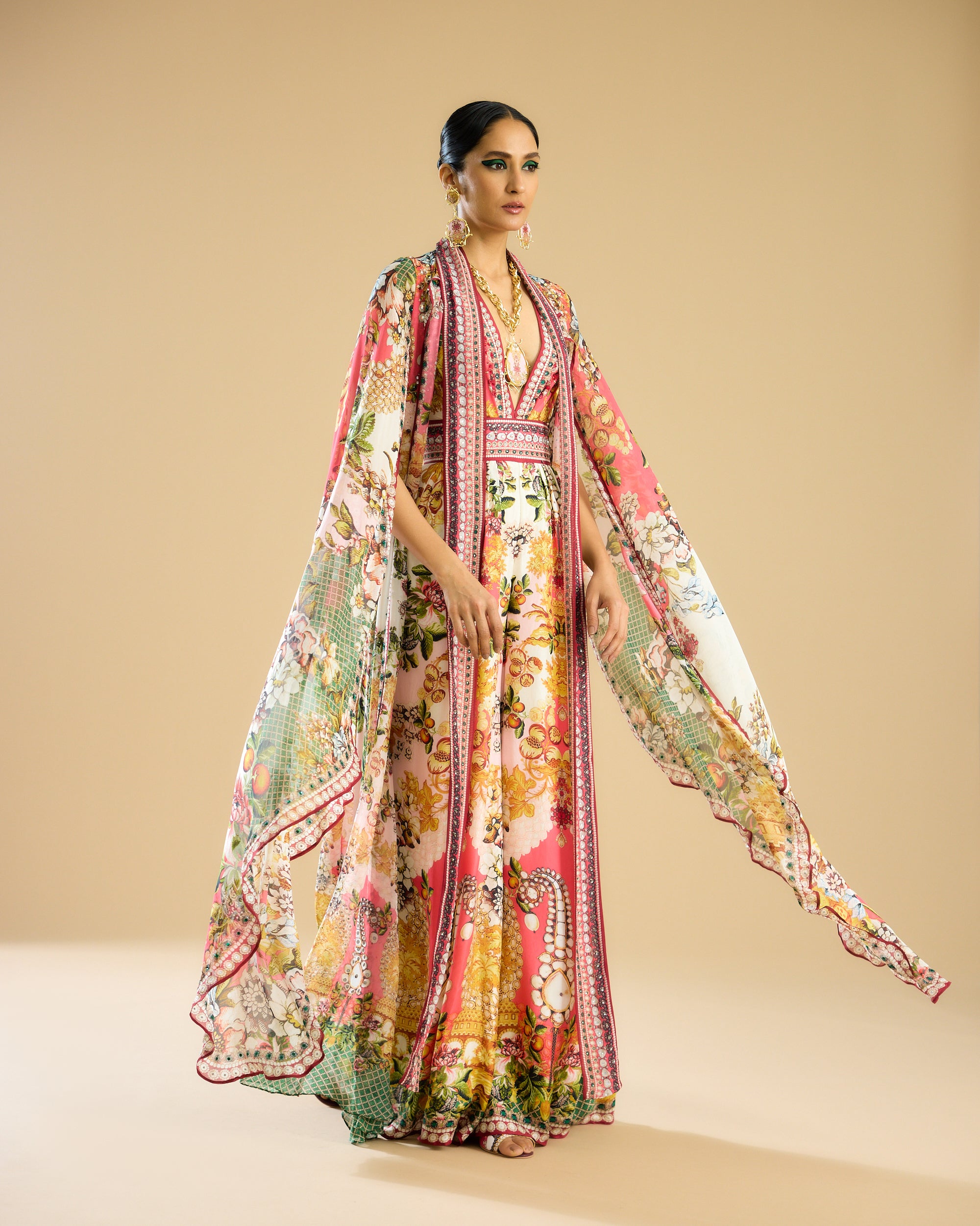 Nizam : Benazir - Ivory/Peach