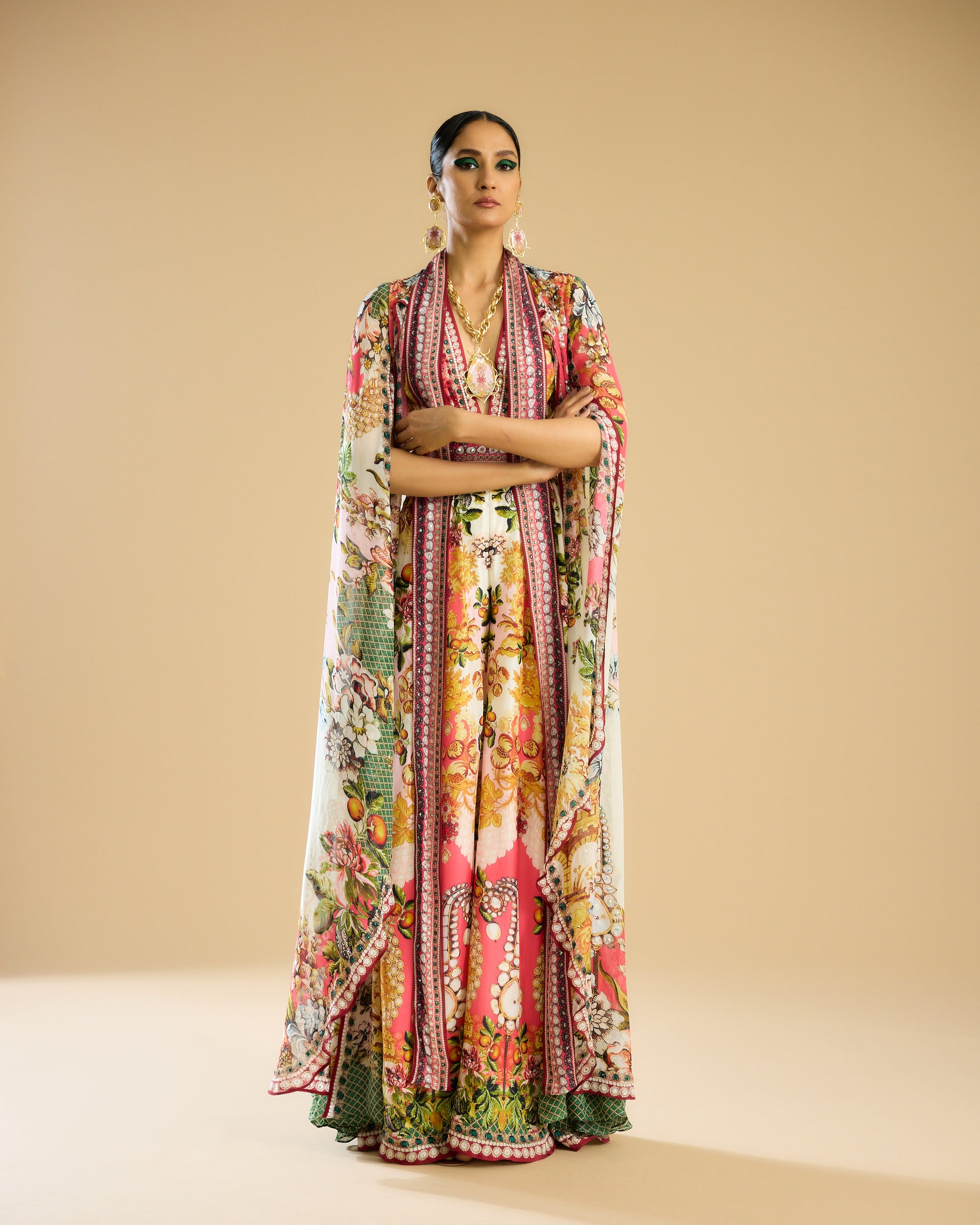 Nizam : Benazir - Ivory/Peach