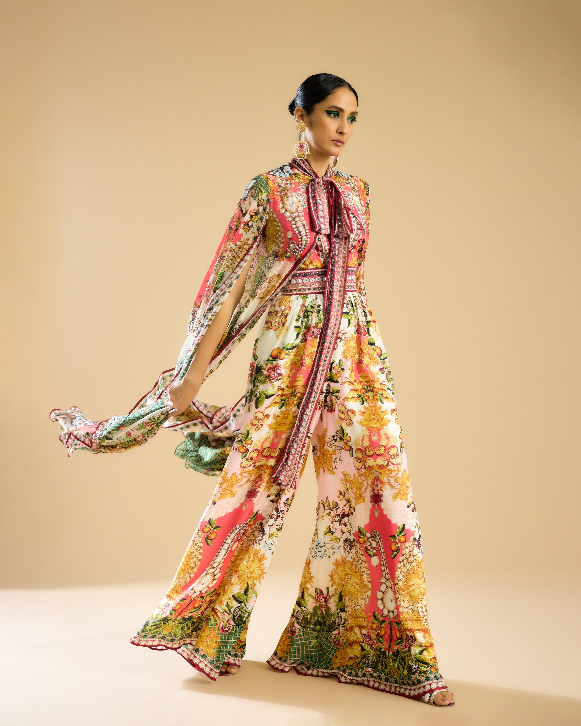 Nizam : Benazir - Ivory/Peach