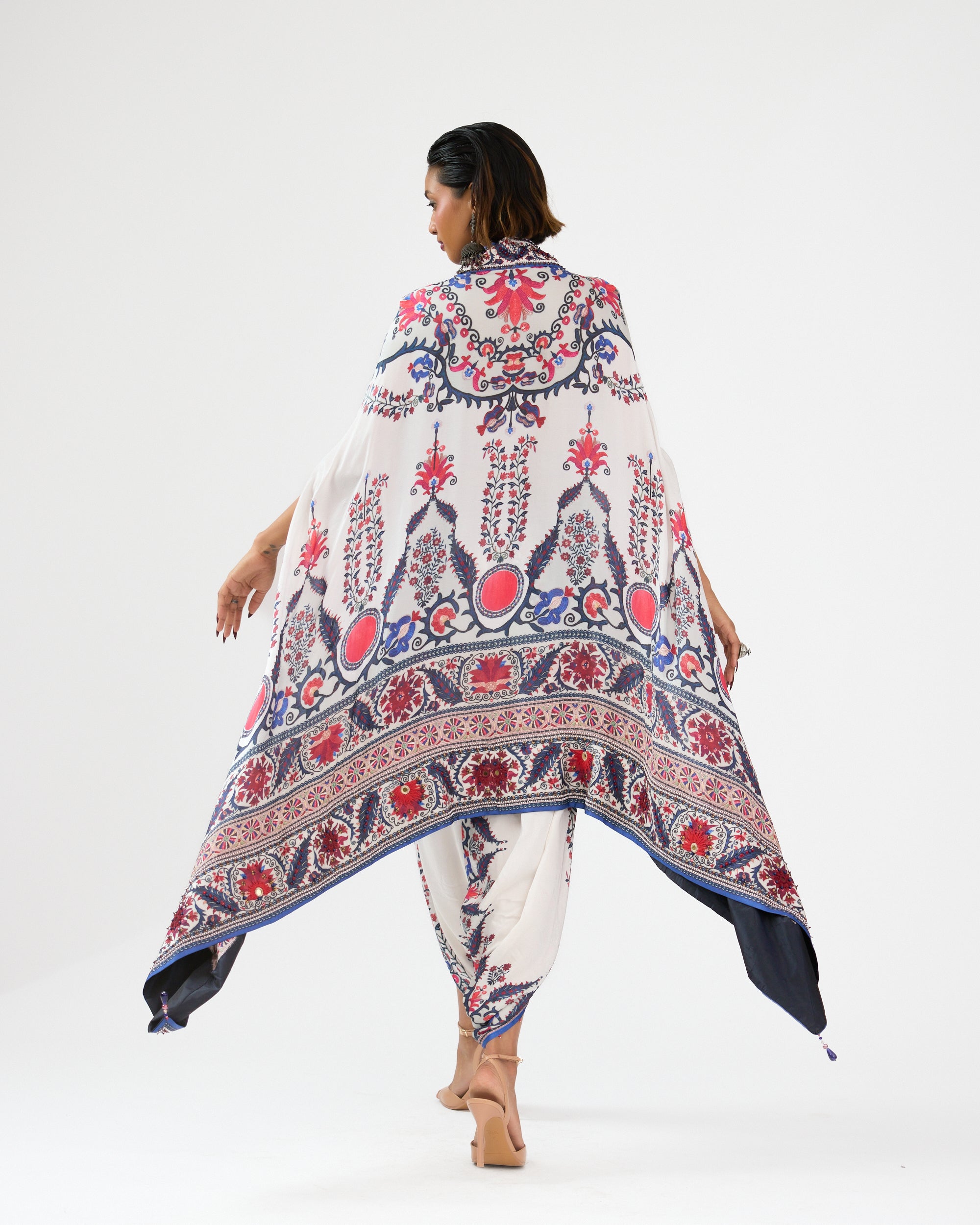 A Bukhara Summer : Chloe - Ivory/Blue