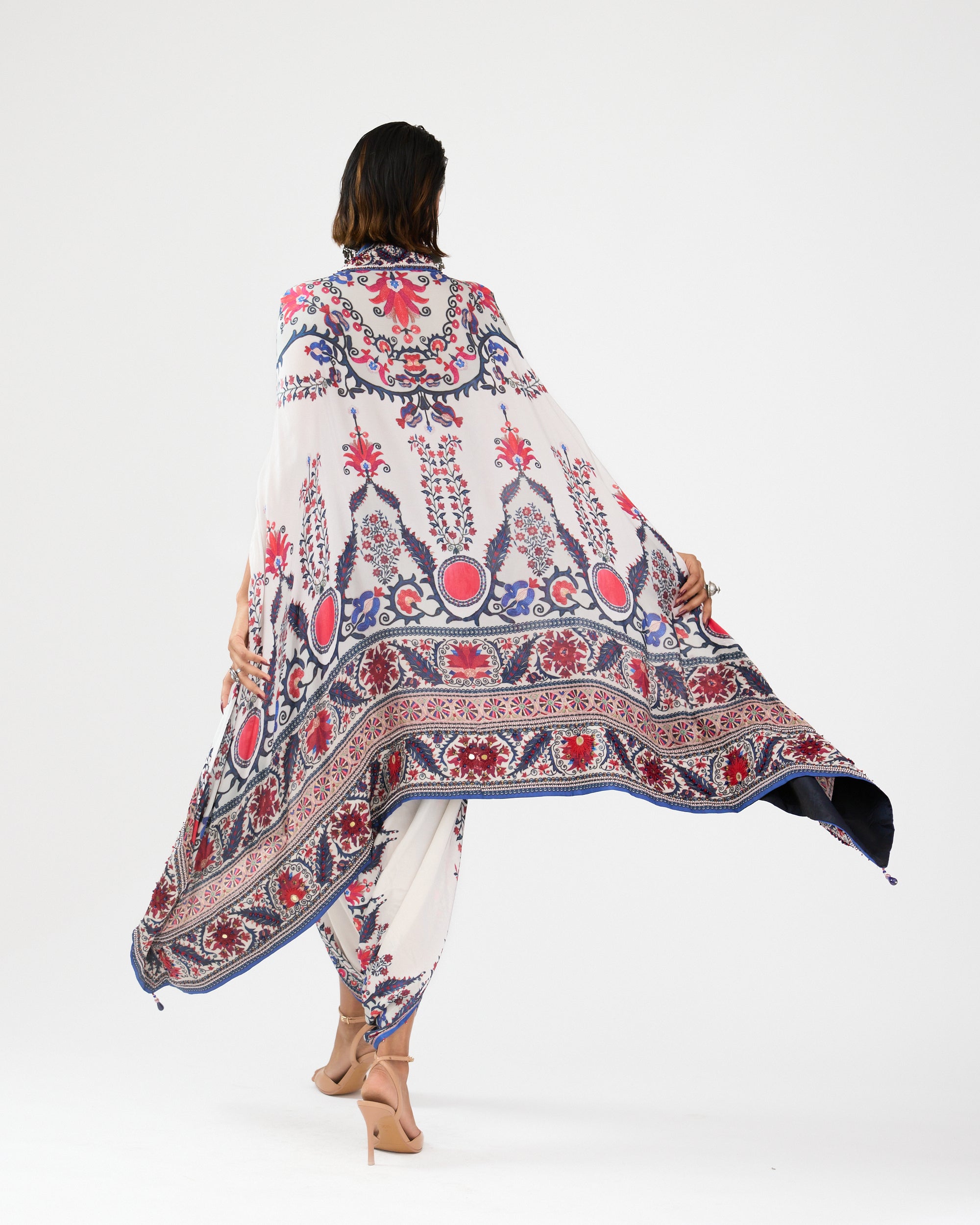 A Bukhara Summer : Chloe - Ivory/Blue