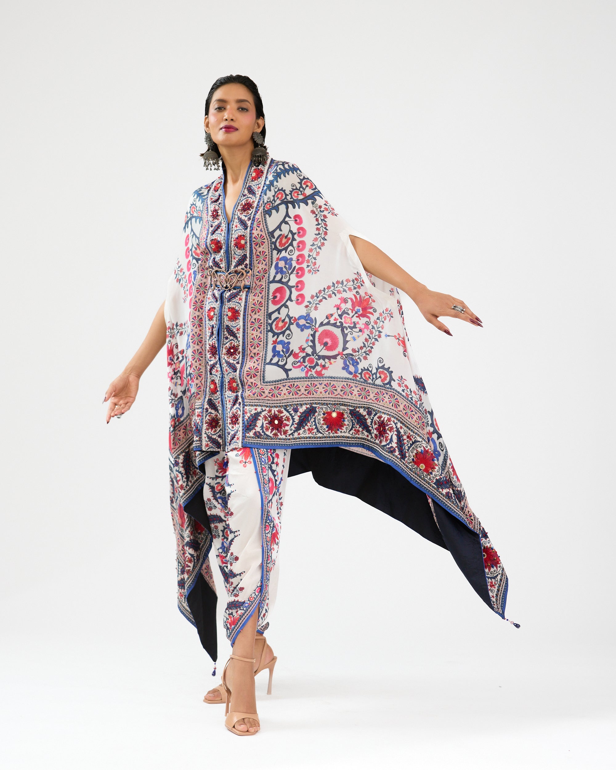 A Bukhara Summer : Chloe - Ivory/Blue