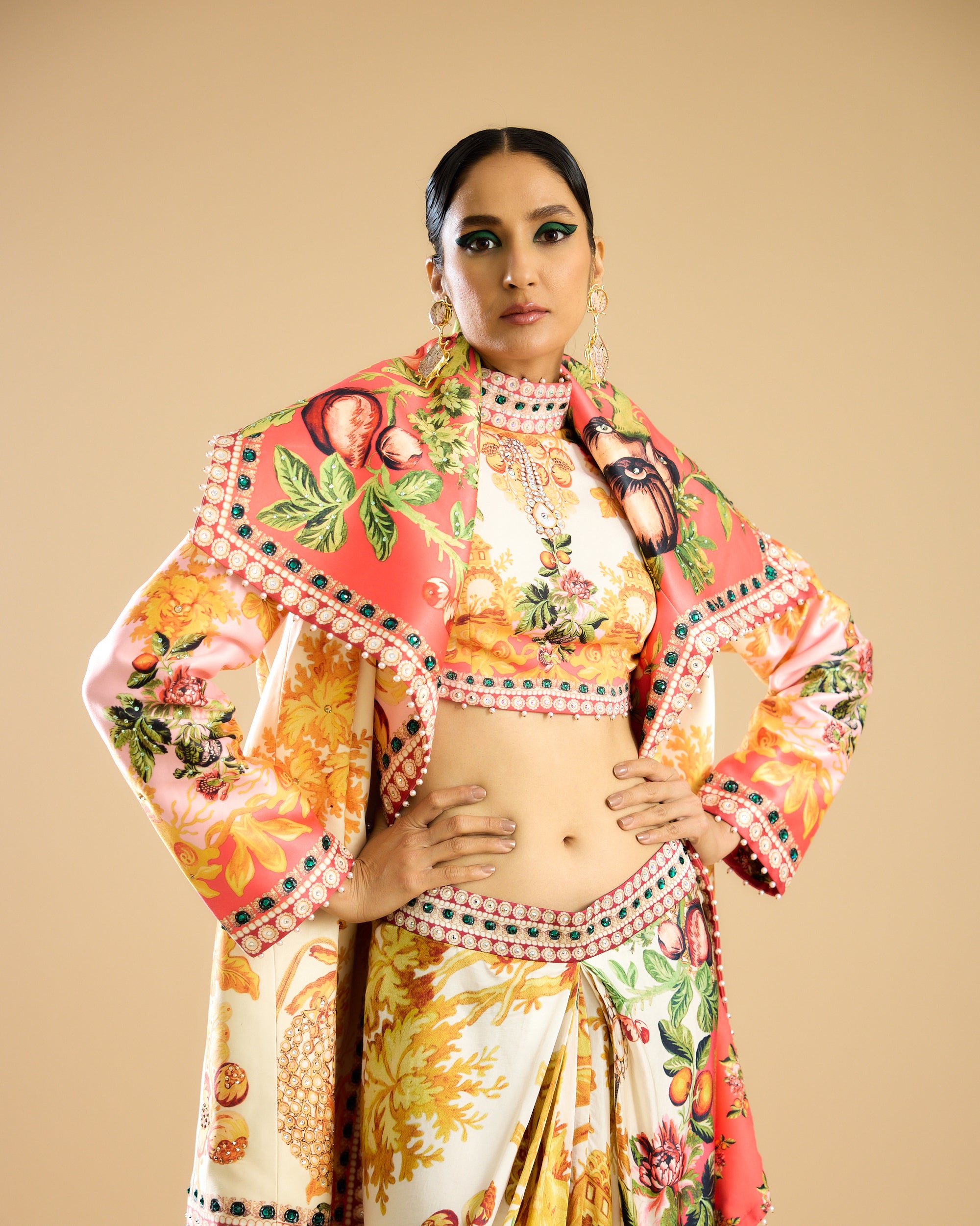 Nizam : Manorma - Ivory/Peach
