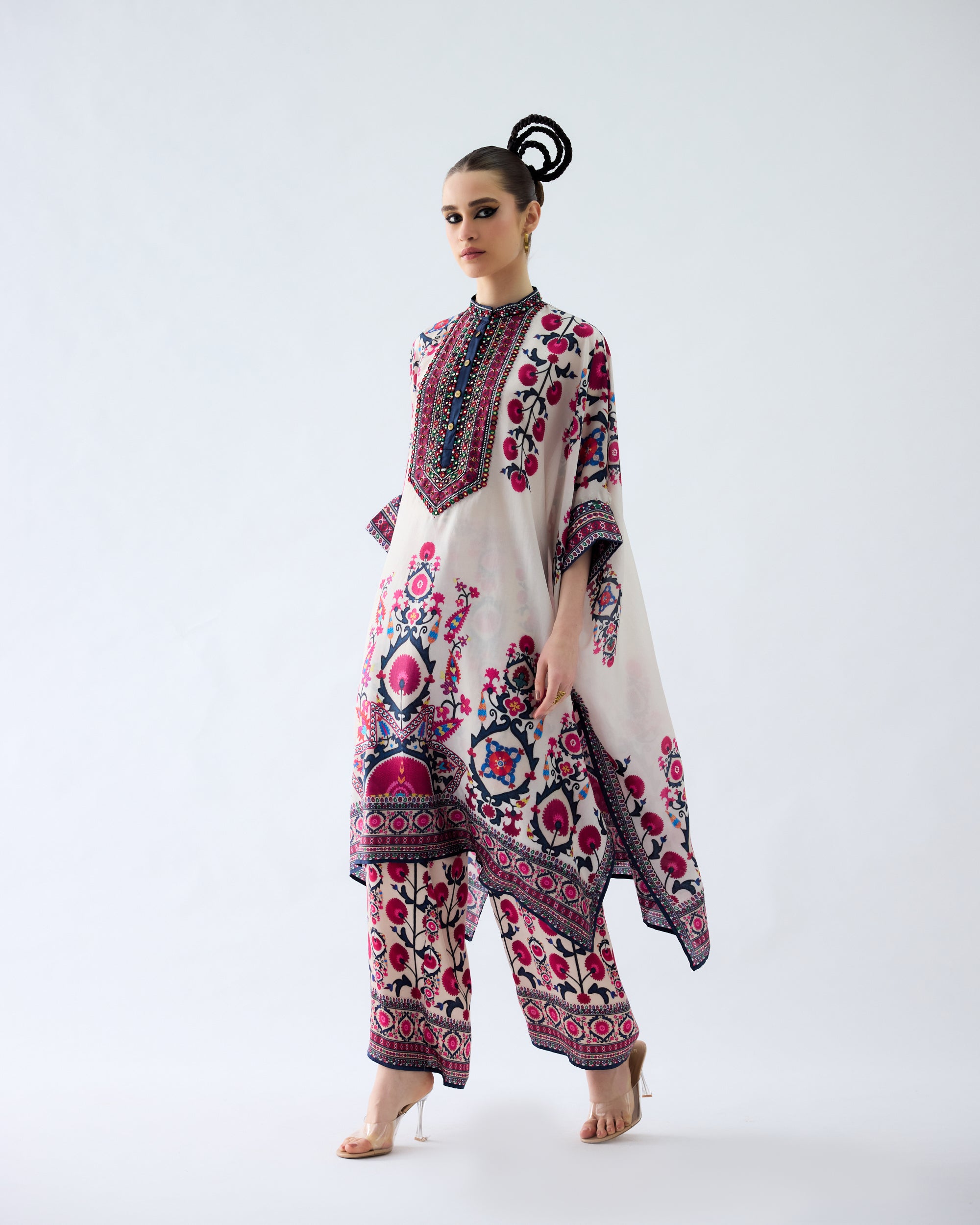 Bukhara : Chantelle - Raspberry