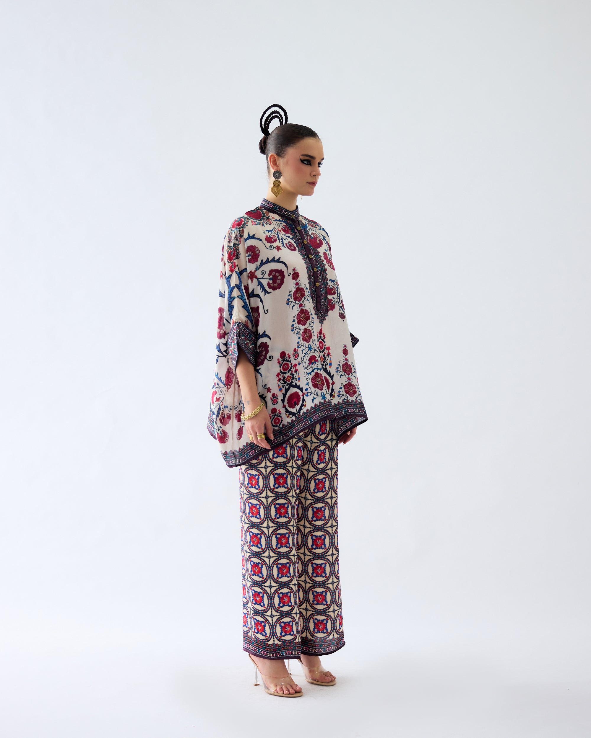 Bukhara : Chanel - Multi