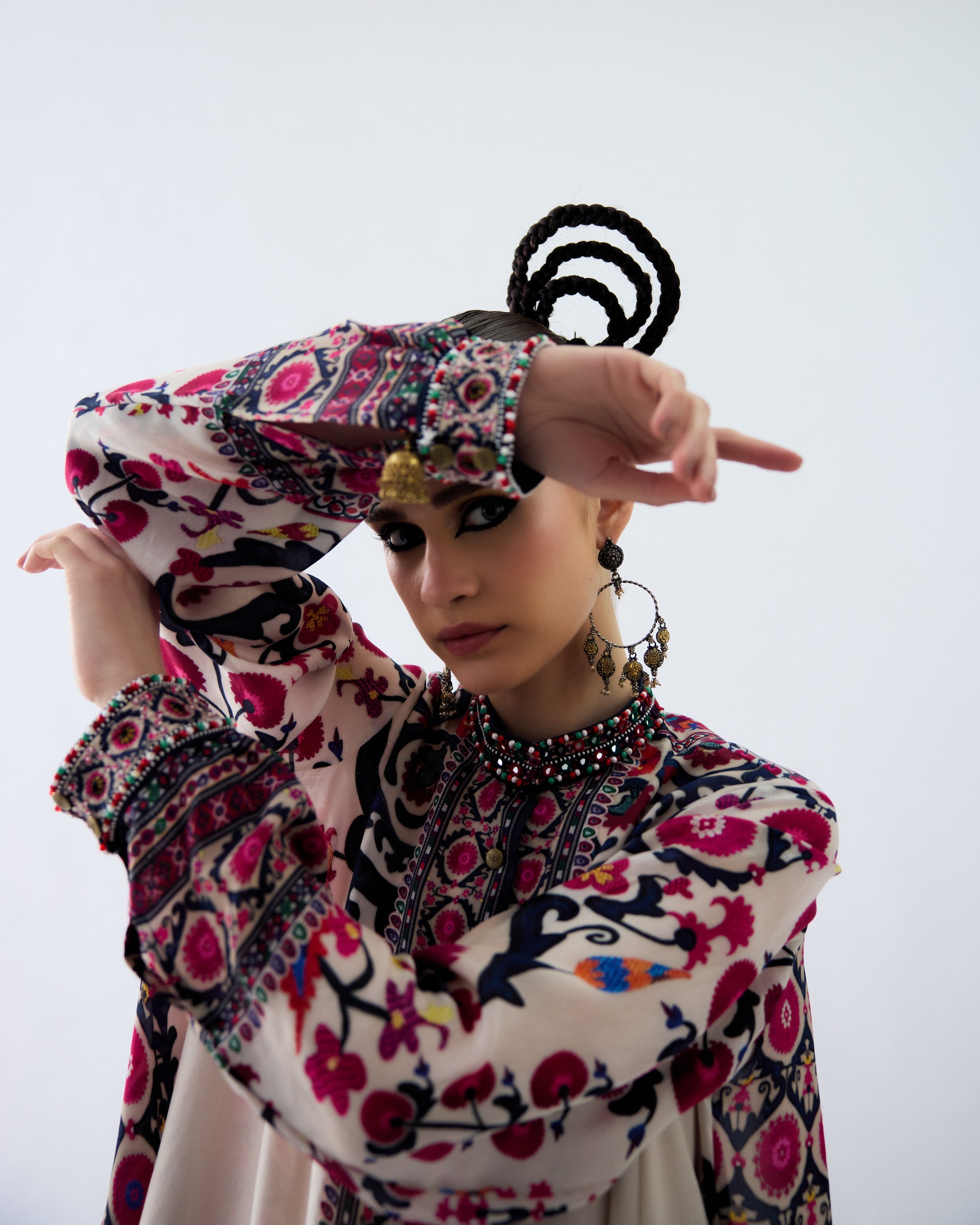 Bukhara : Nilofer - Raspberry