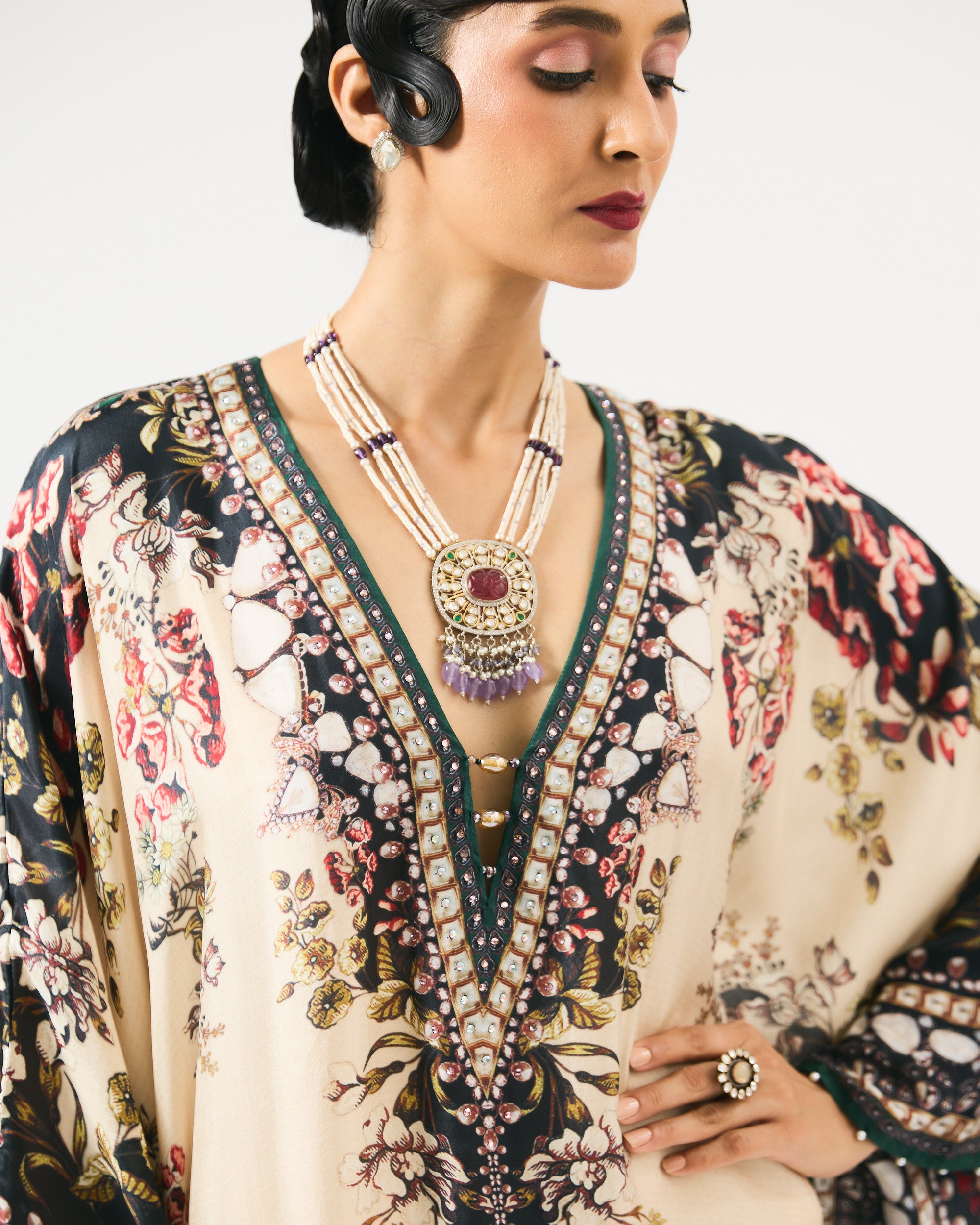 Nizam : Ghufrina - Beige