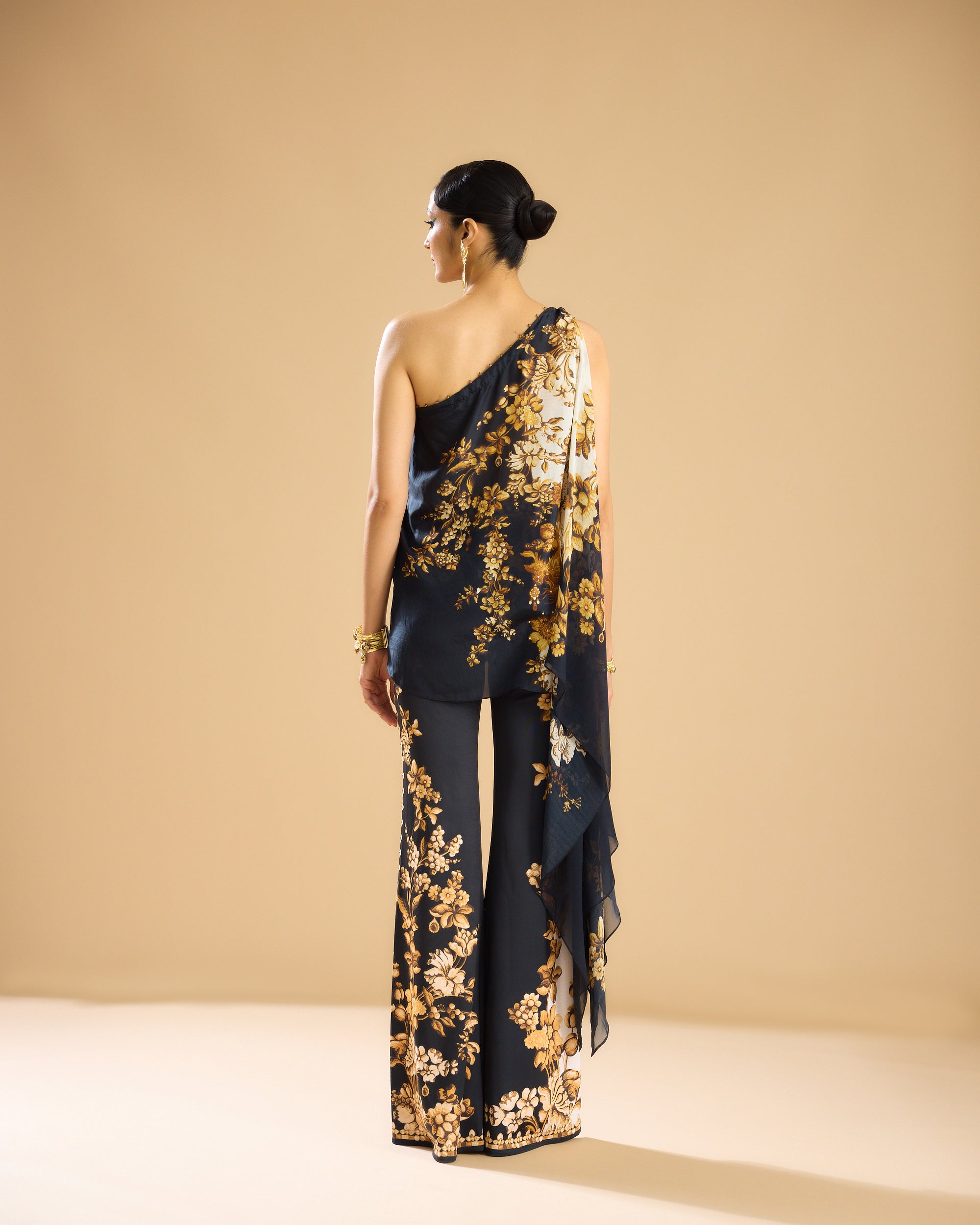 Nizam : Sara - Black/Gold