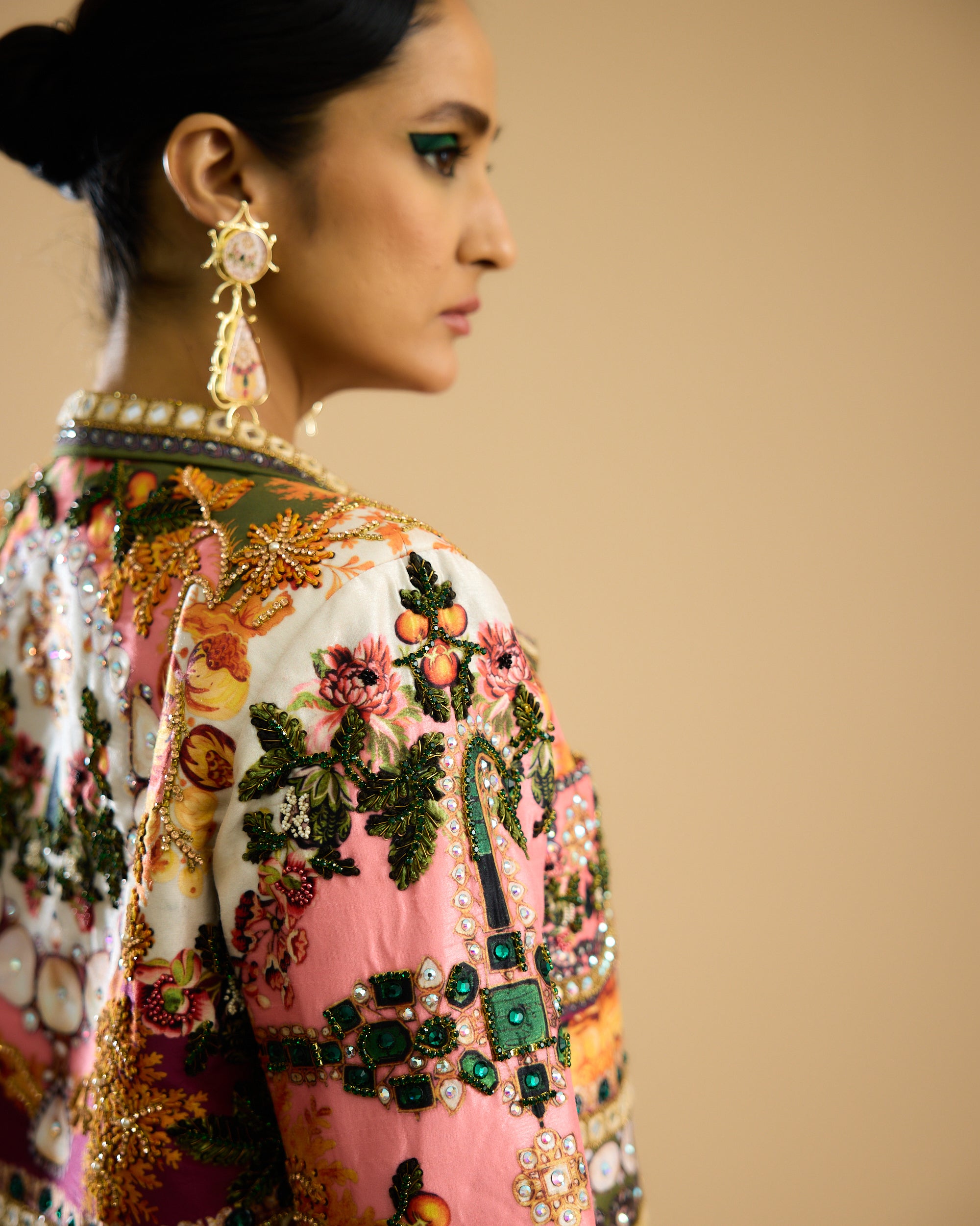 Nizam : Inika Leela - Beige/Multi
