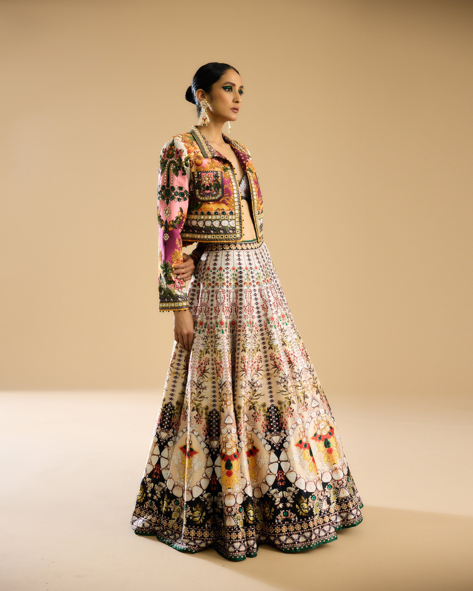 Nizam : Inika Leela - Beige/Multi