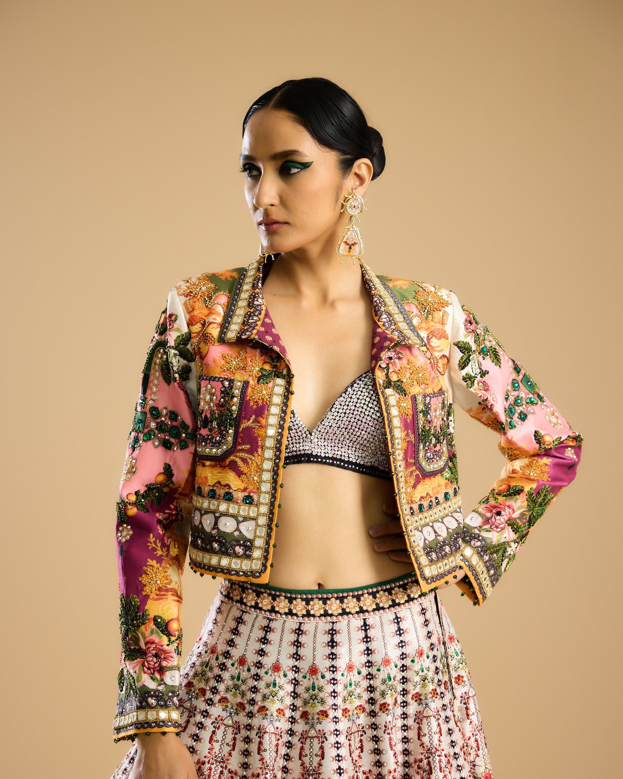 Nizam : Inika Leela - Beige/Multi