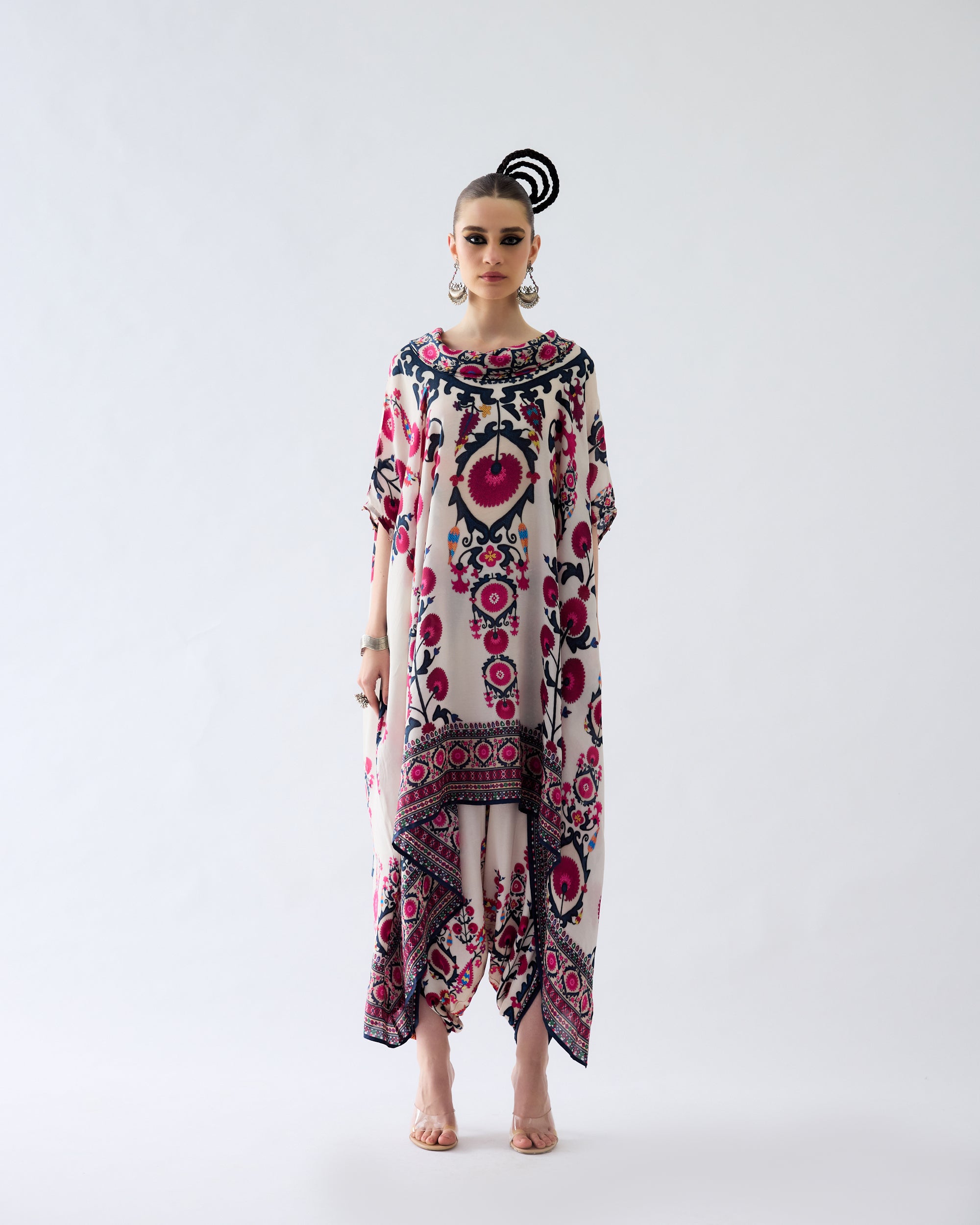 Bukhara : Lavanya/Sonth - Raspberry