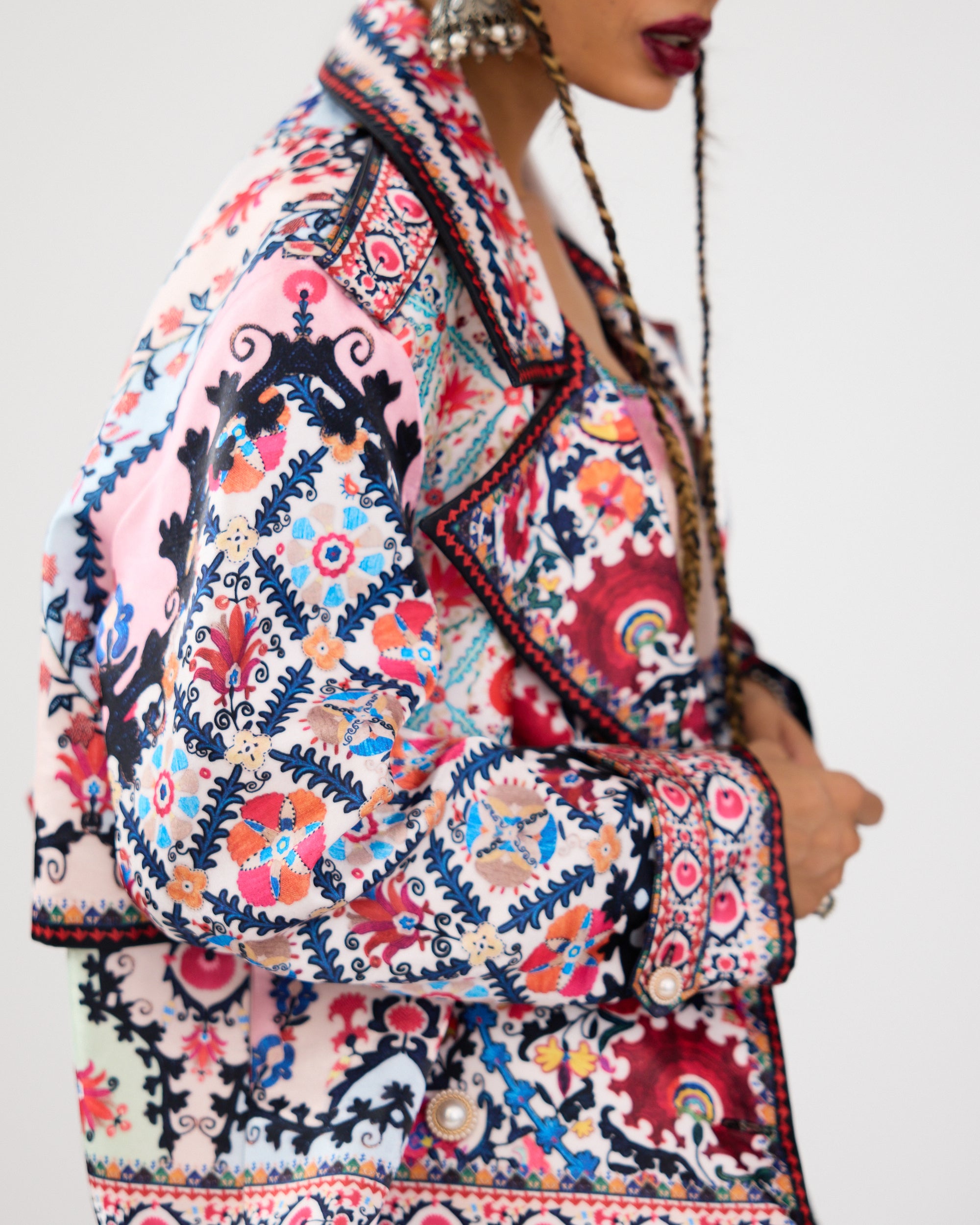 A Bukhara Summer : Tabetha/Leela - Ivory/Pink