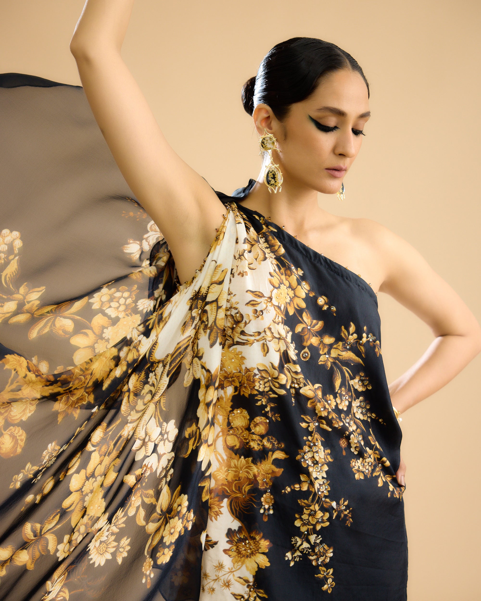 Nizam : Sara - Black/Gold