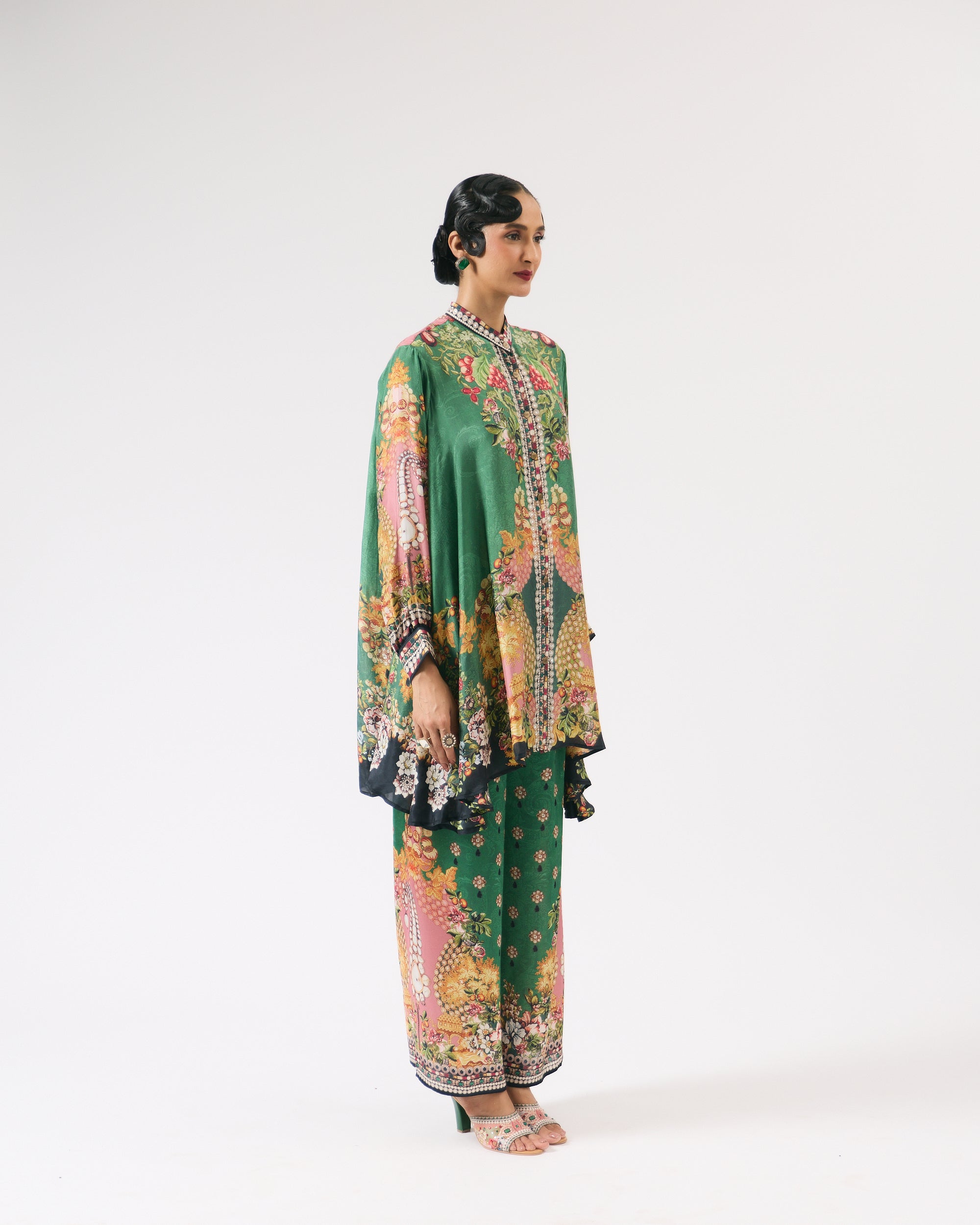 Nizam : Nilofer - Emerald