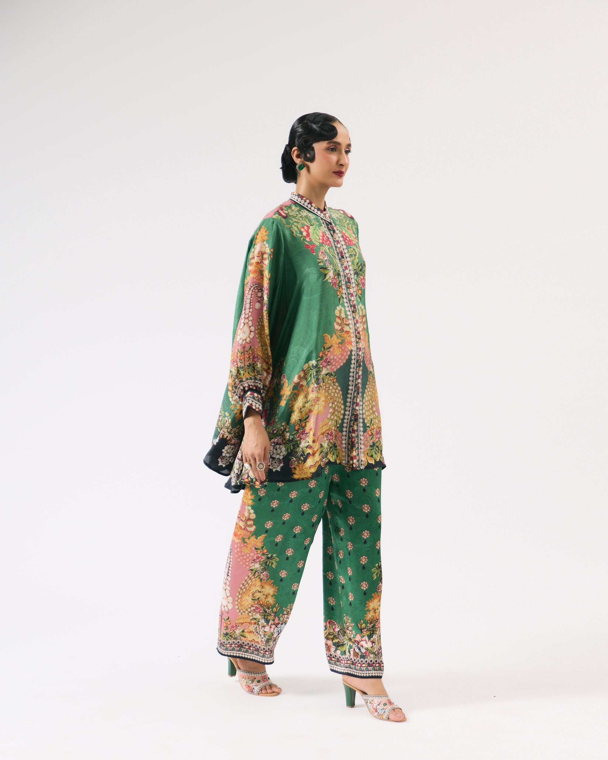 Nizam : Nilofer - Emerald