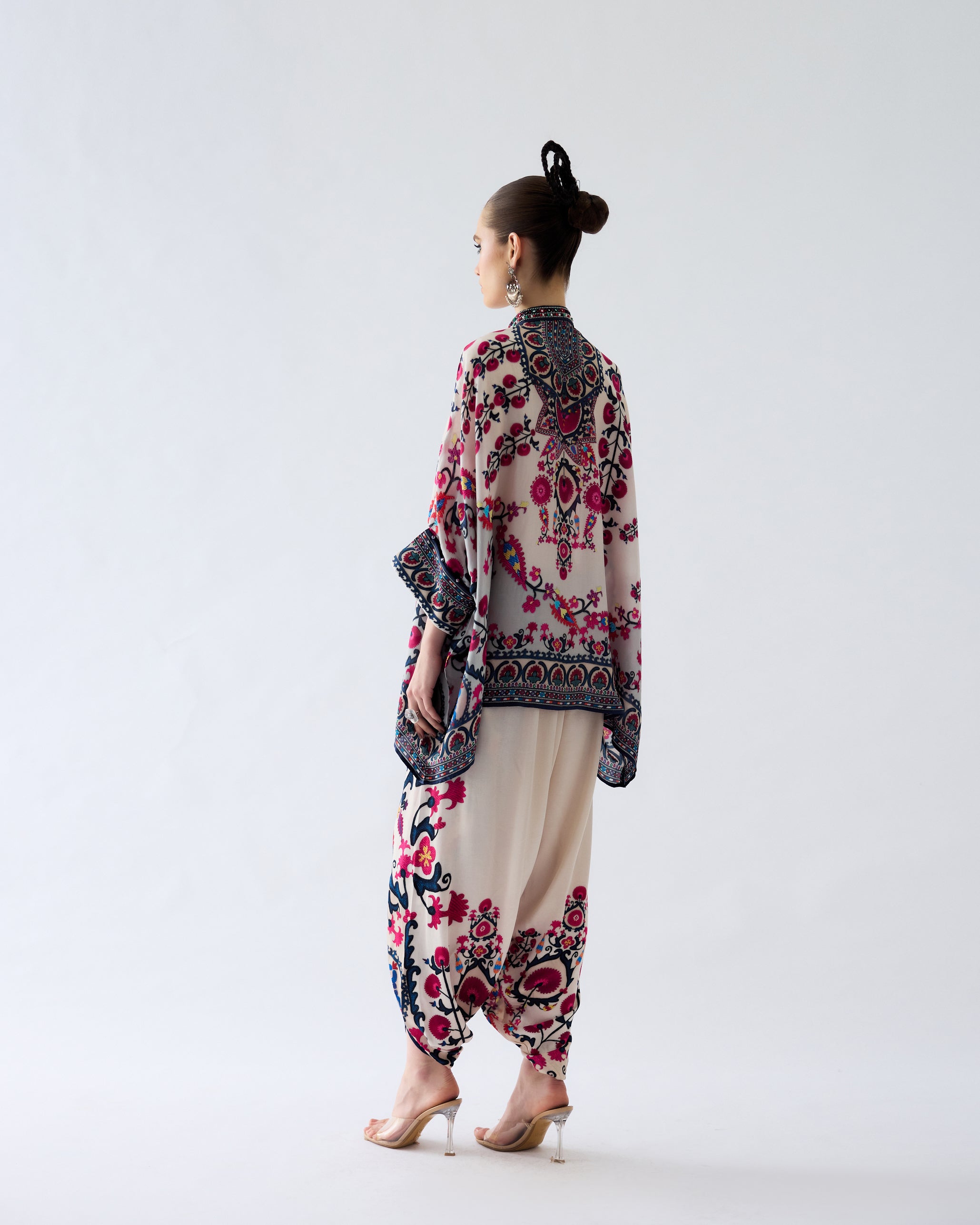 Bukhara : Chanel/Sonth - Raspberry