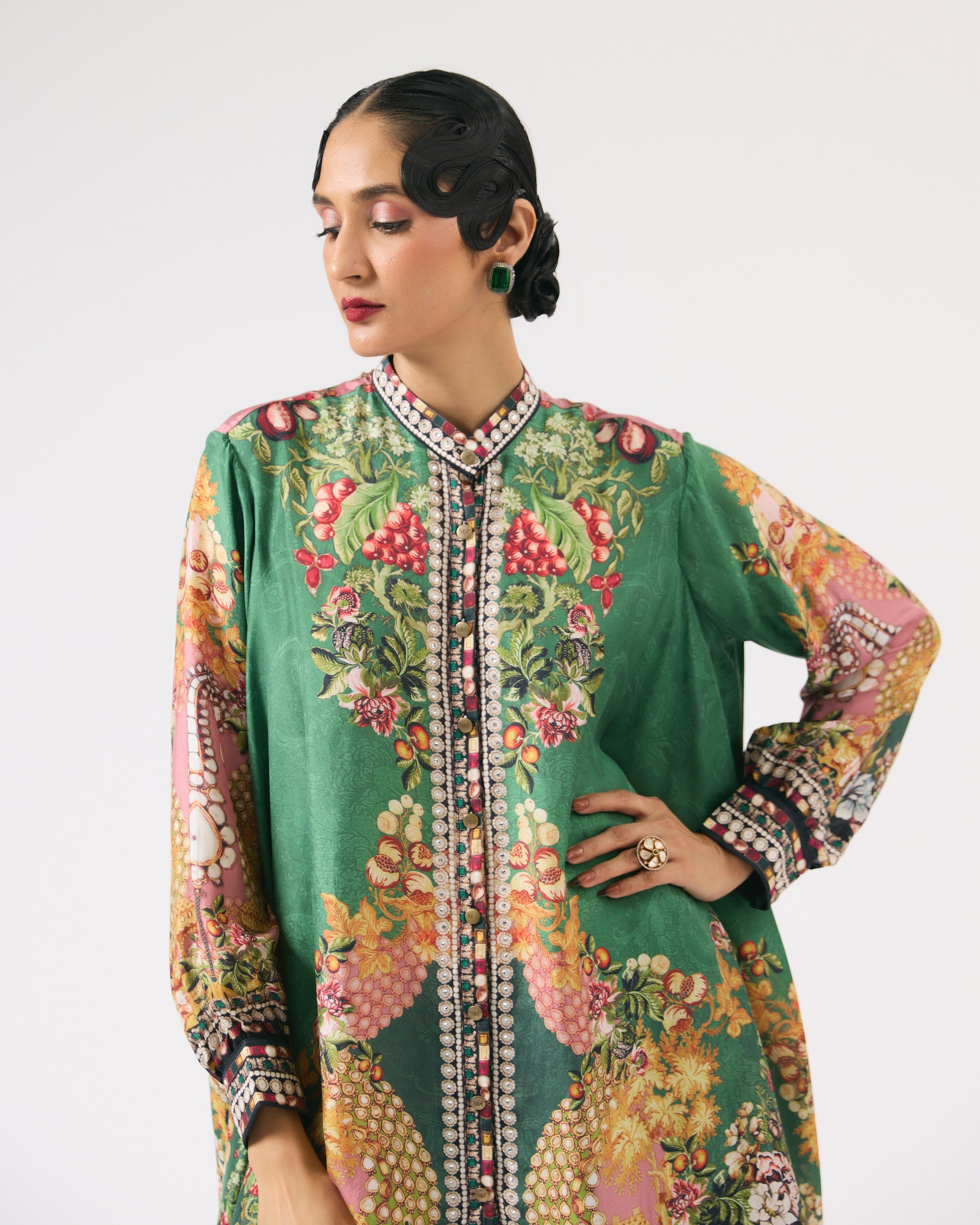 Nizam : Nilofer - Emerald