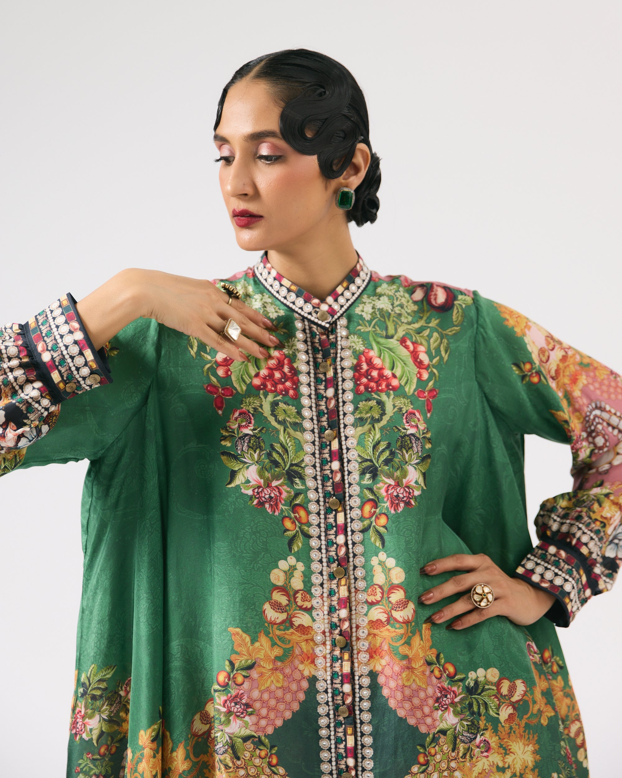 Nizam : Nilofer - Emerald