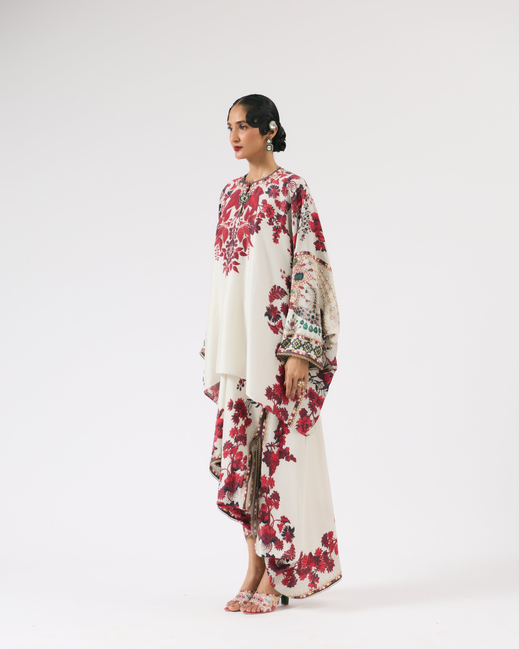 Nizam : Insha - Ivory/Red