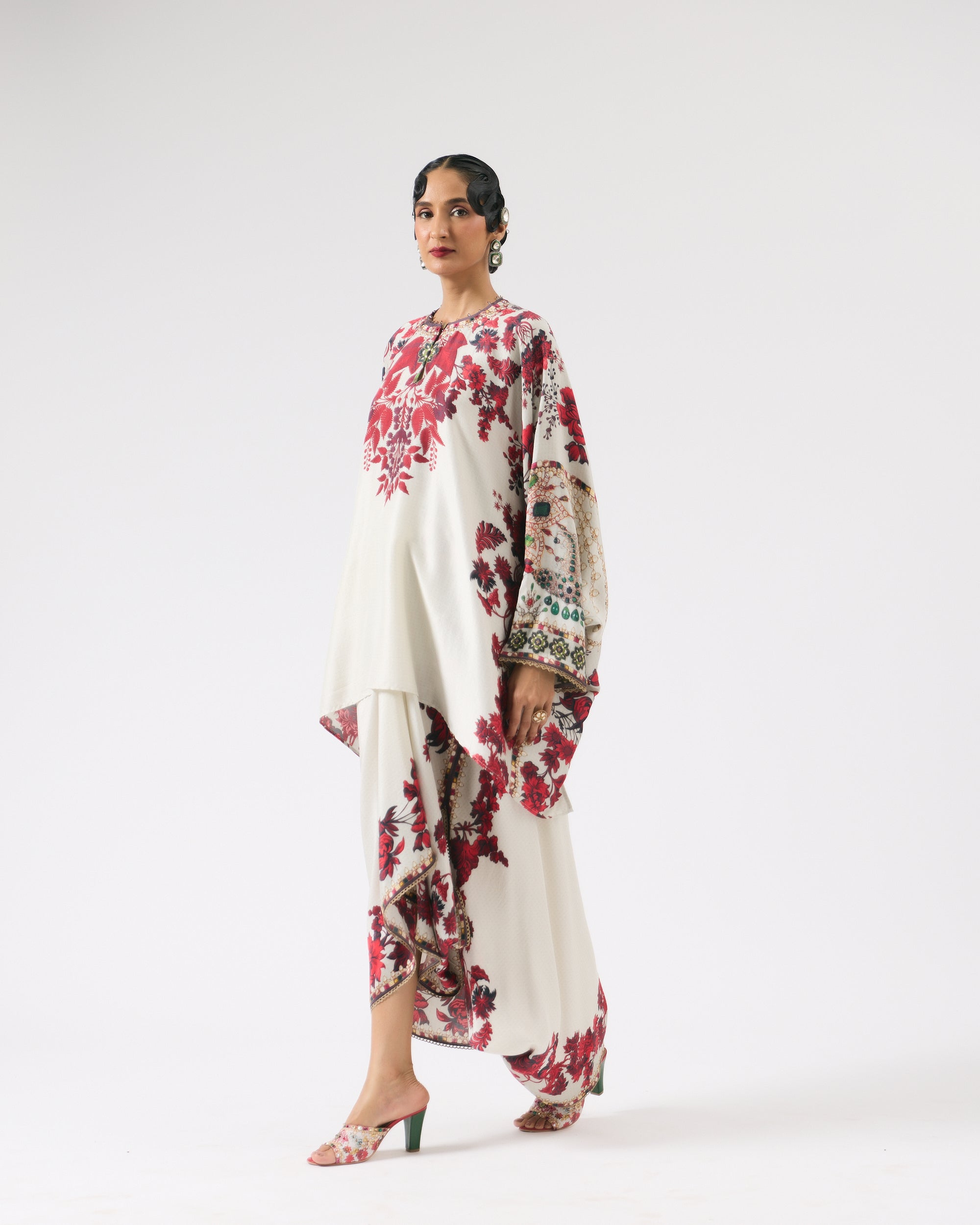 Nizam : Insha - Ivory/Red