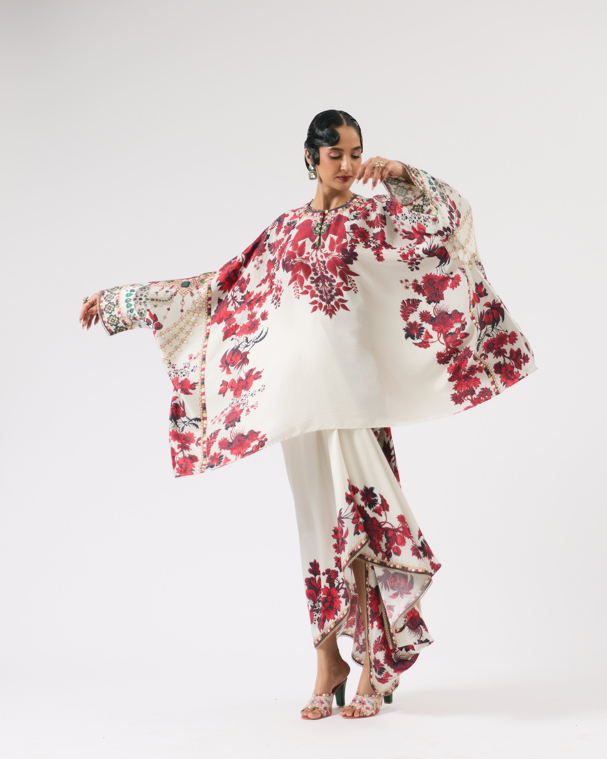 Nizam : Insha - Ivory/Red