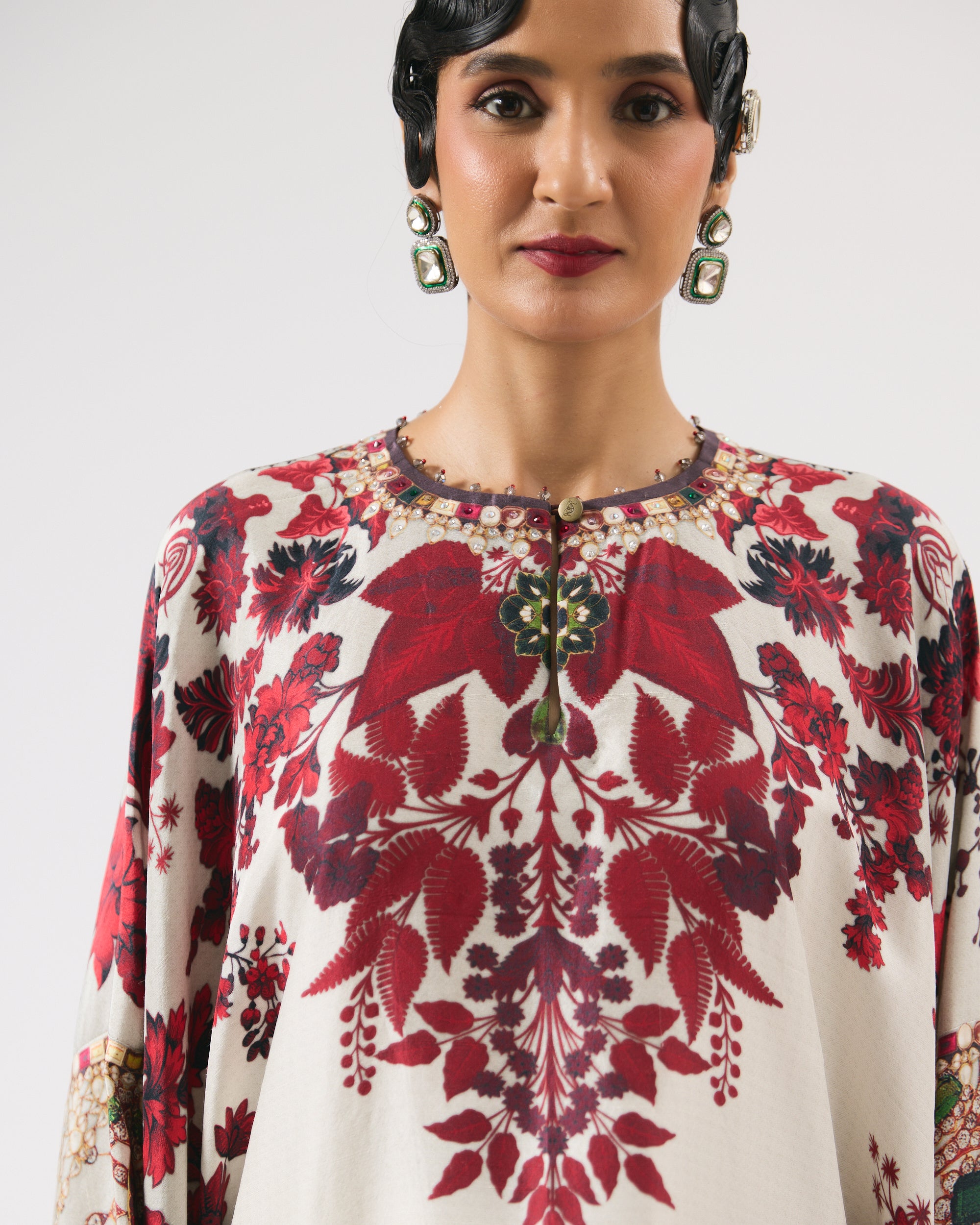 Nizam : Insha - Ivory/Red