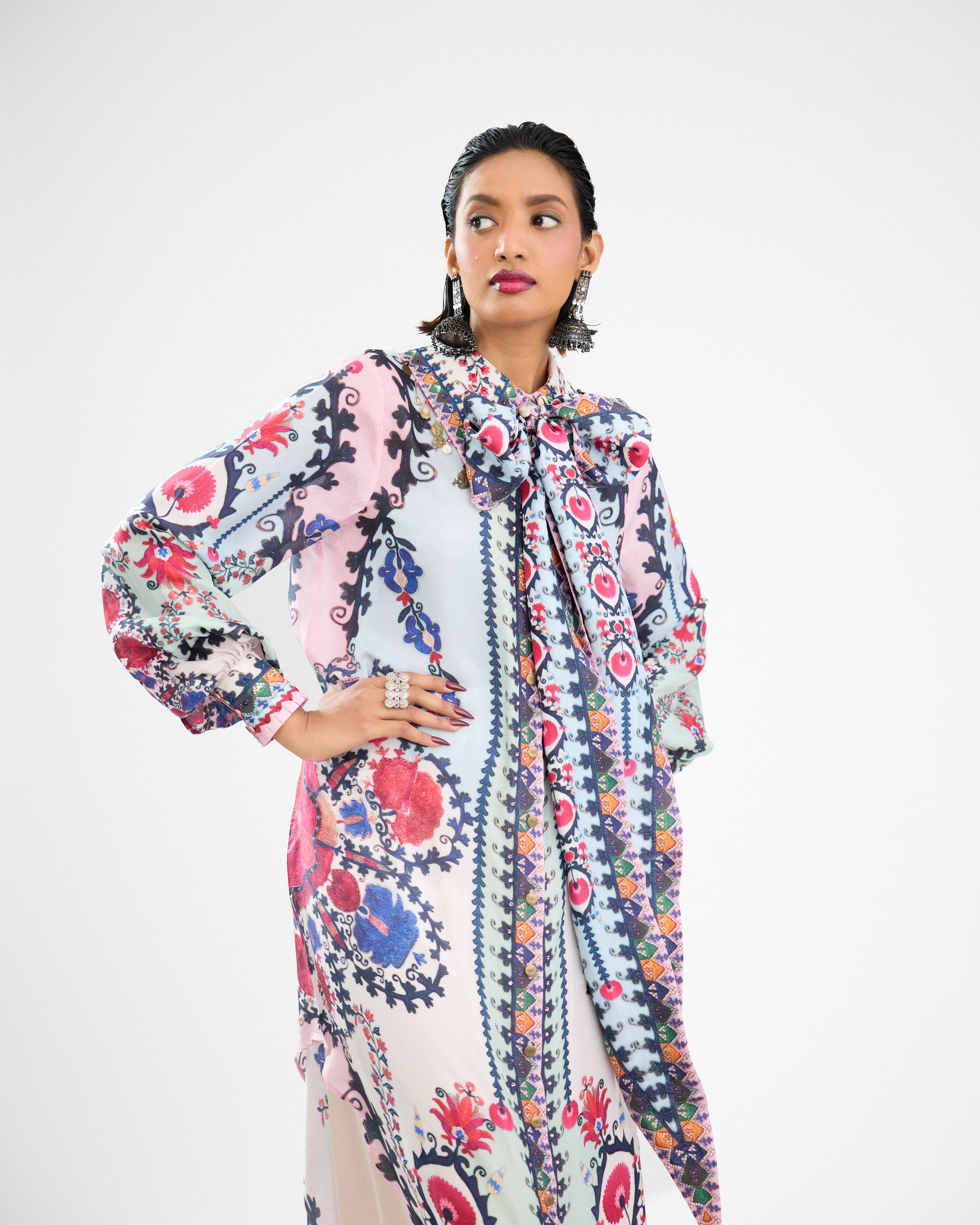 A Bukhara Summer : Bella - Ivory/Blush