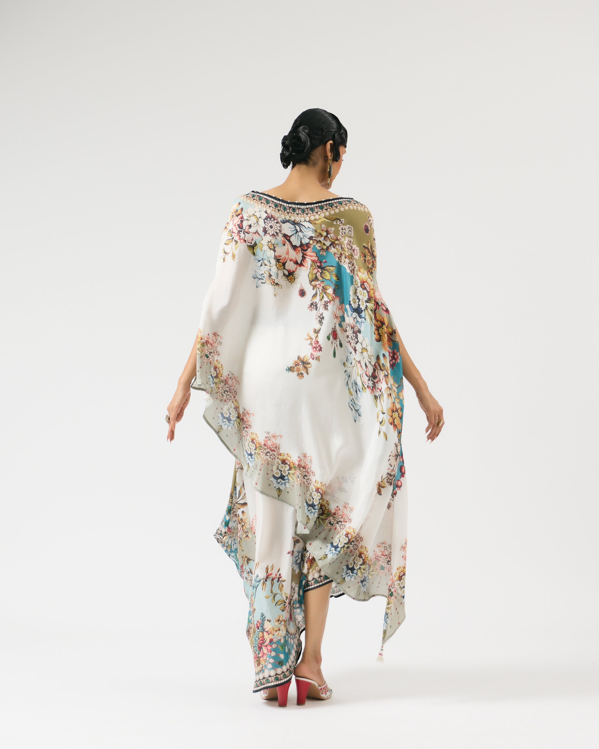 Nizam : Kamini - Ivory/Aqua