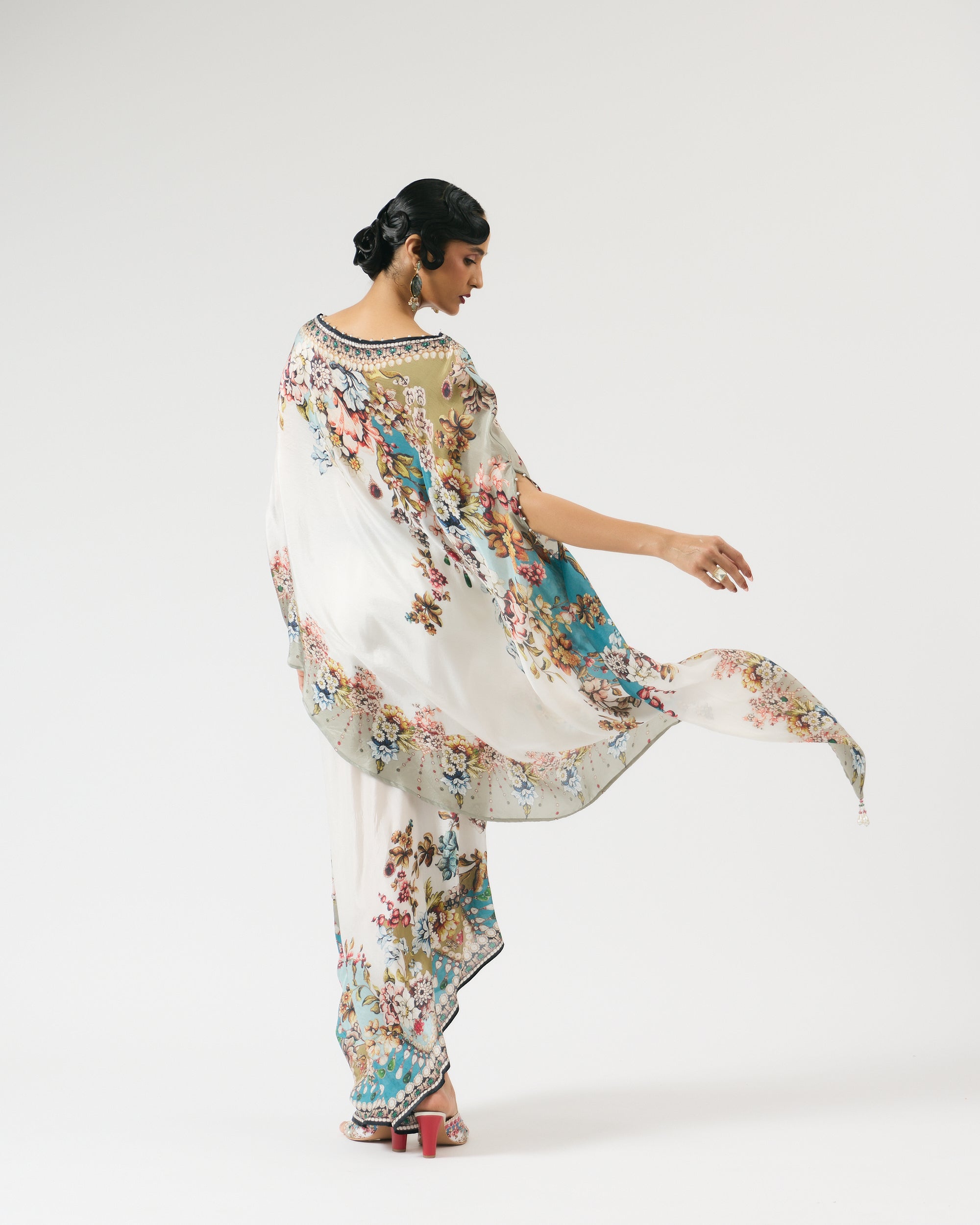 Nizam : Kamini - Ivory/Aqua
