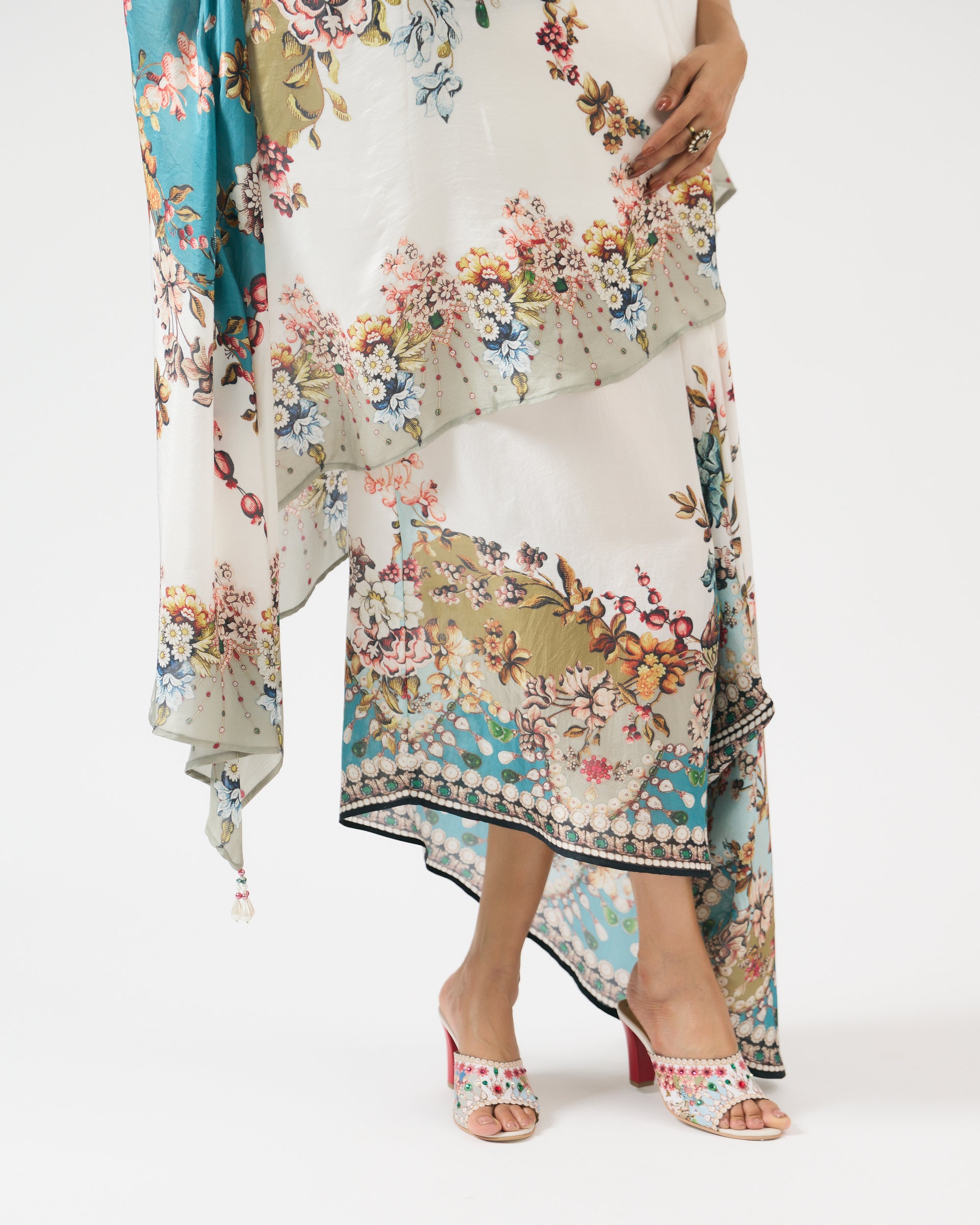 Nizam : Kamini - Ivory/Aqua