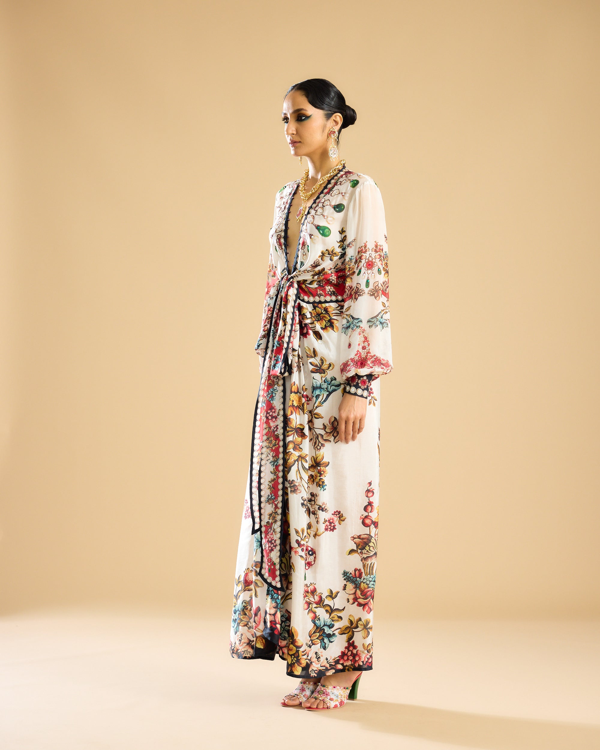Nizam : Viviana - Ivory/Red